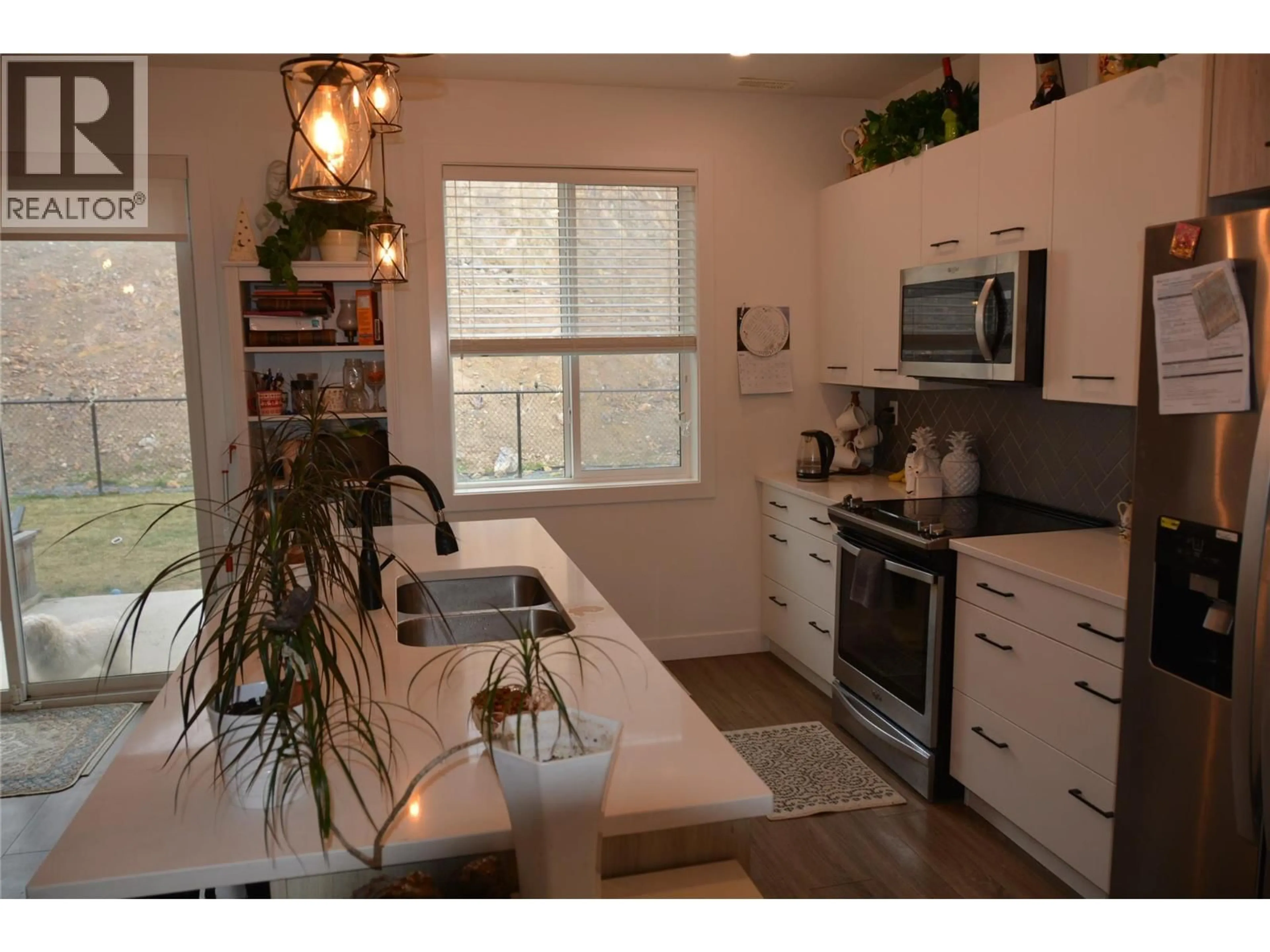 Open concept kitchen, unknown for 30 - 1900 ORD ROAD, Kamloops British Columbia V2B0B6