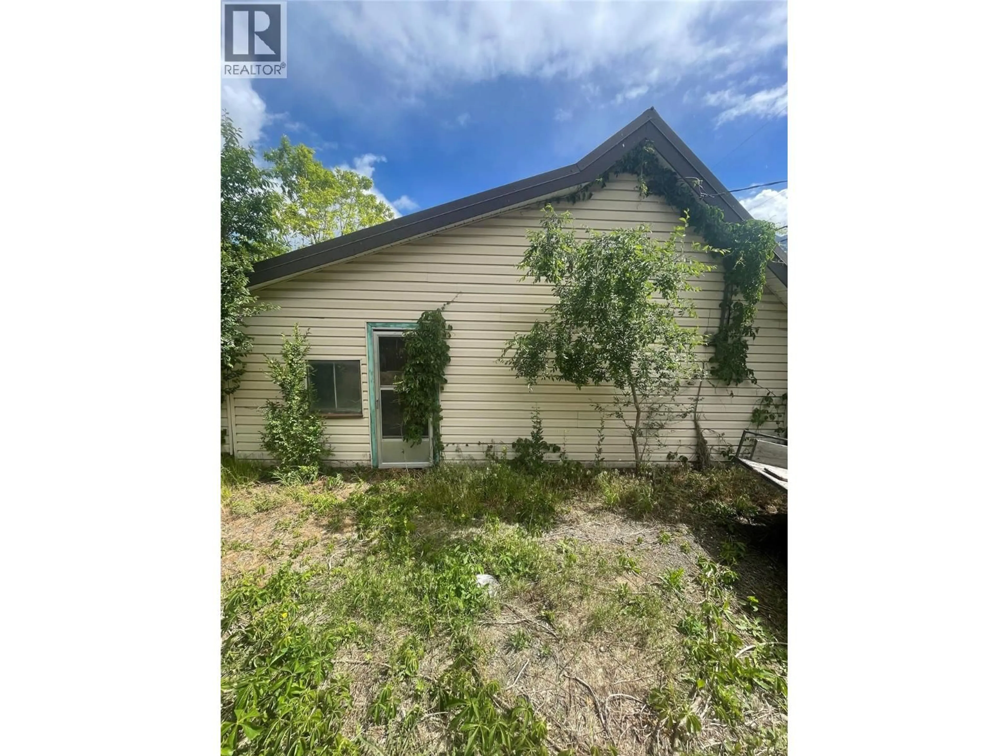 Shed for 685 RUSSELL LANE, Lillooet British Columbia V0K1V0