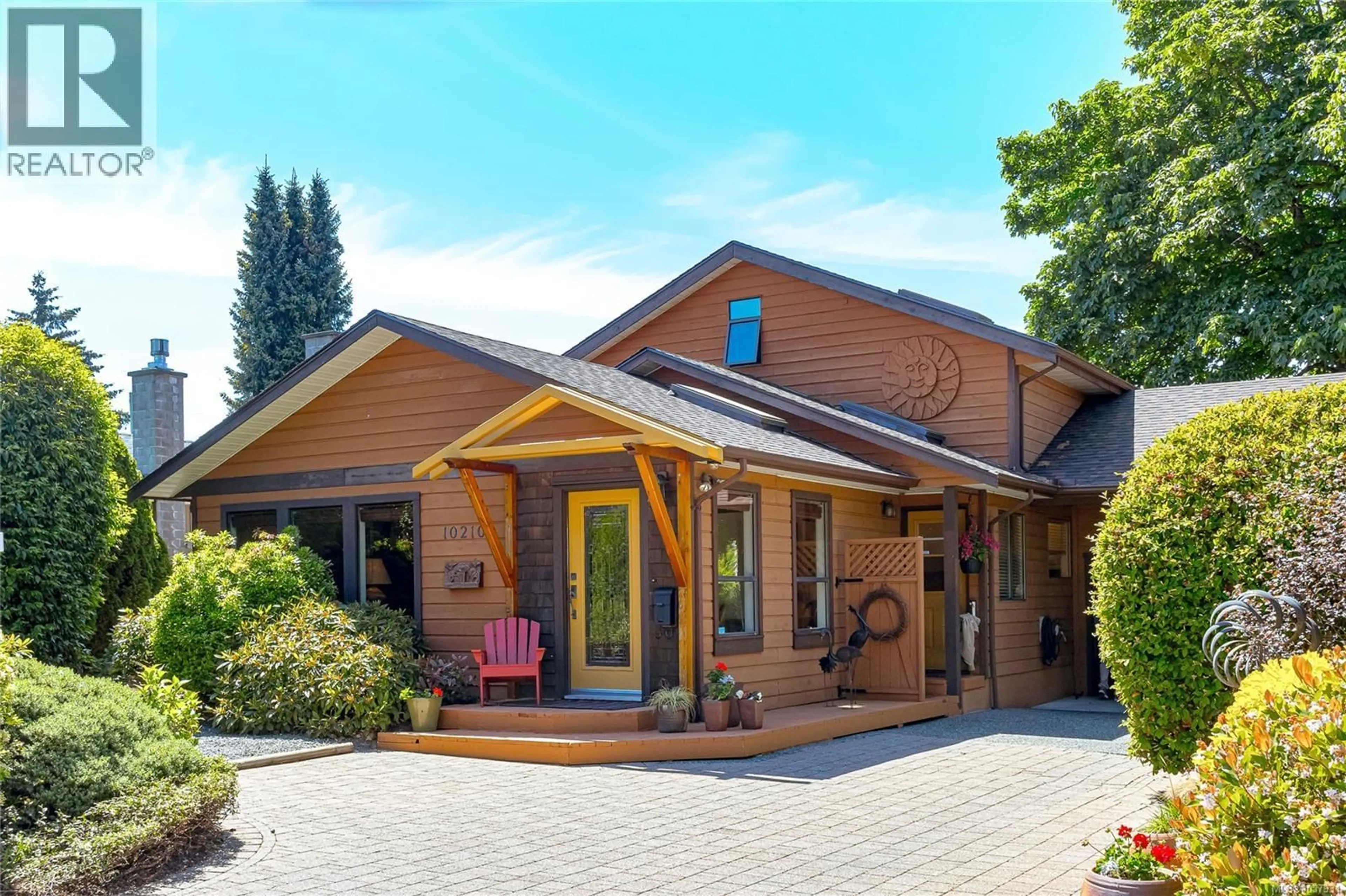 Home with brick exterior material, street for 10210 THIRD STREET, Sidney British Columbia V8L3B9