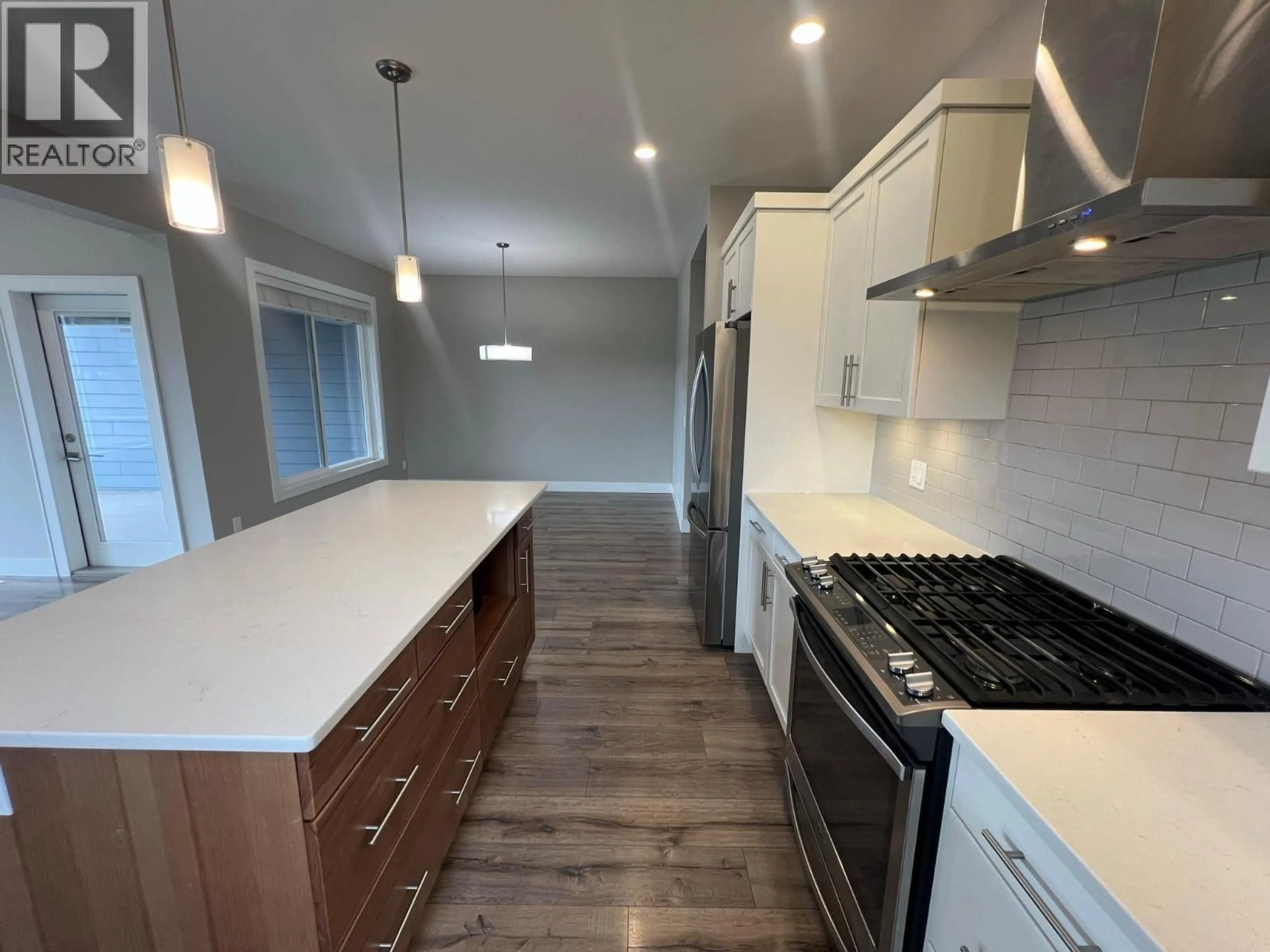 Open concept kitchen, unknown for 1753 KLO ROAD, Kelowna British Columbia V1W3P3