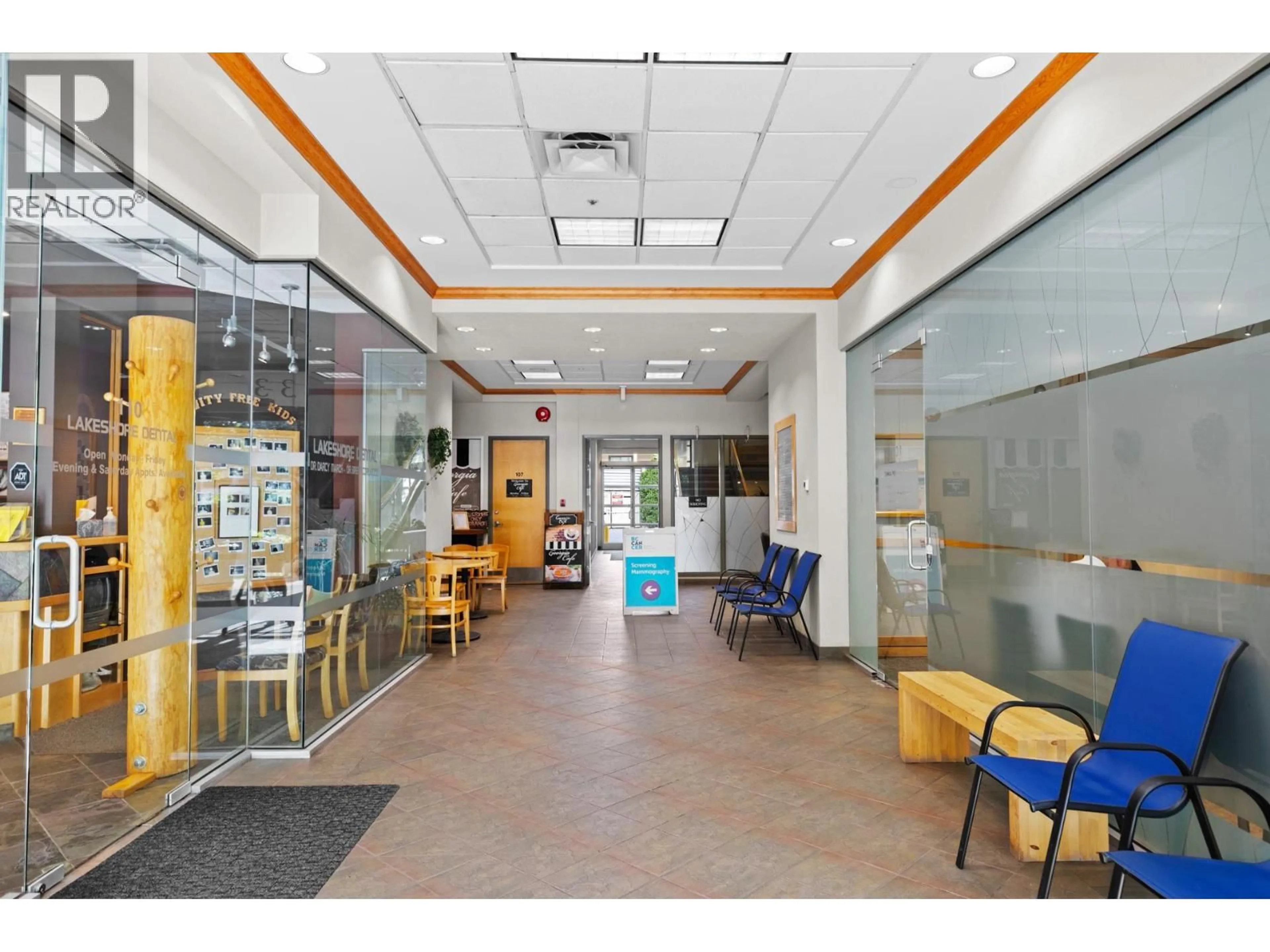 Lobby for 107 - 3330 RICHTER STREET, Kelowna British Columbia V1W4V5