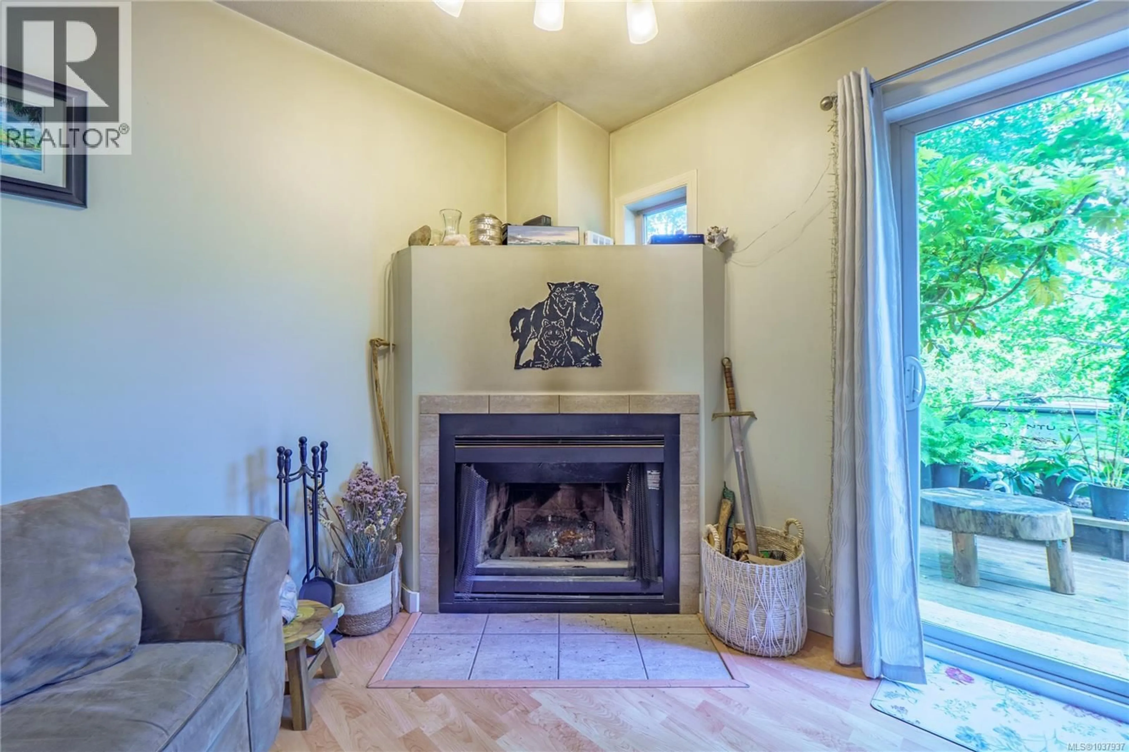Unknown for 3 - 295 ARNET ROAD, Tofino British Columbia V0R2Z0