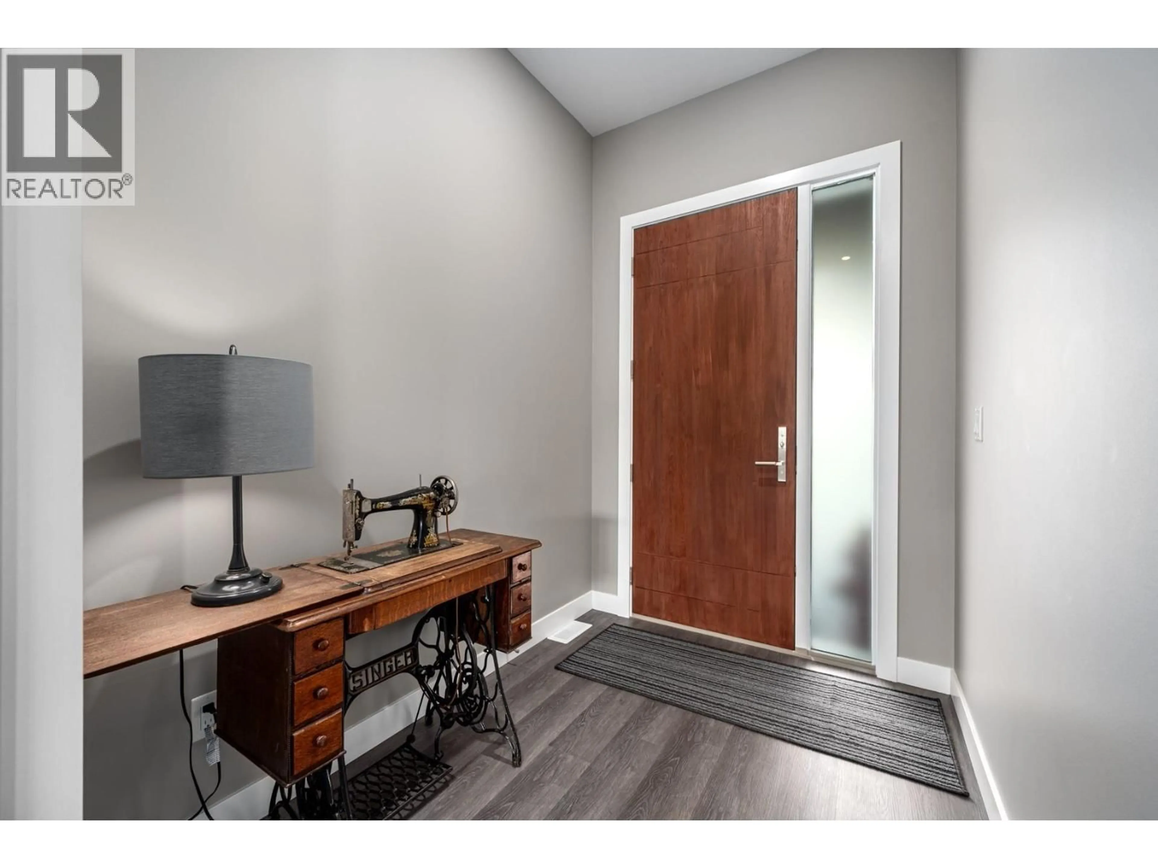 Indoor entryway for 4038 RIO VISTA WAY, Kamloops British Columbia V2H0E1