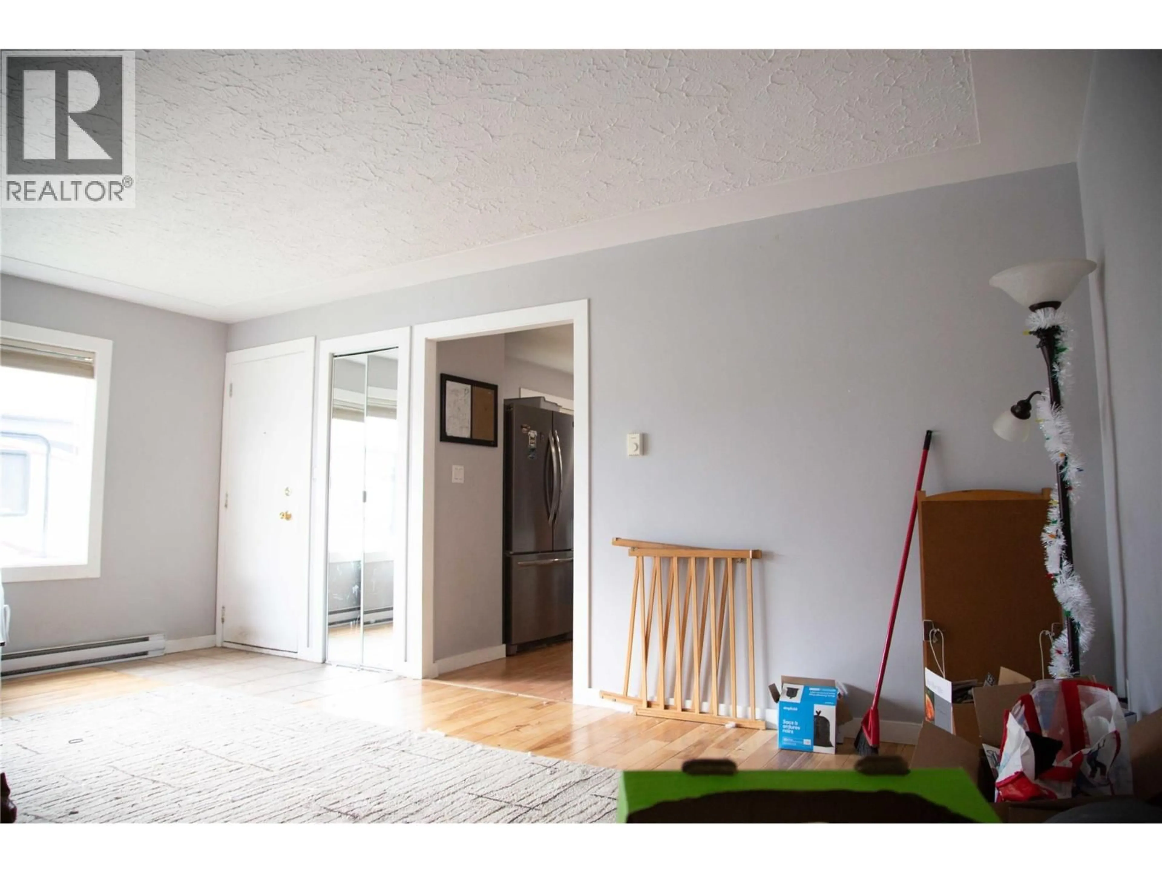 A pic of a room for 514 EDNA AVENUE, Penticton British Columbia V2A2M2
