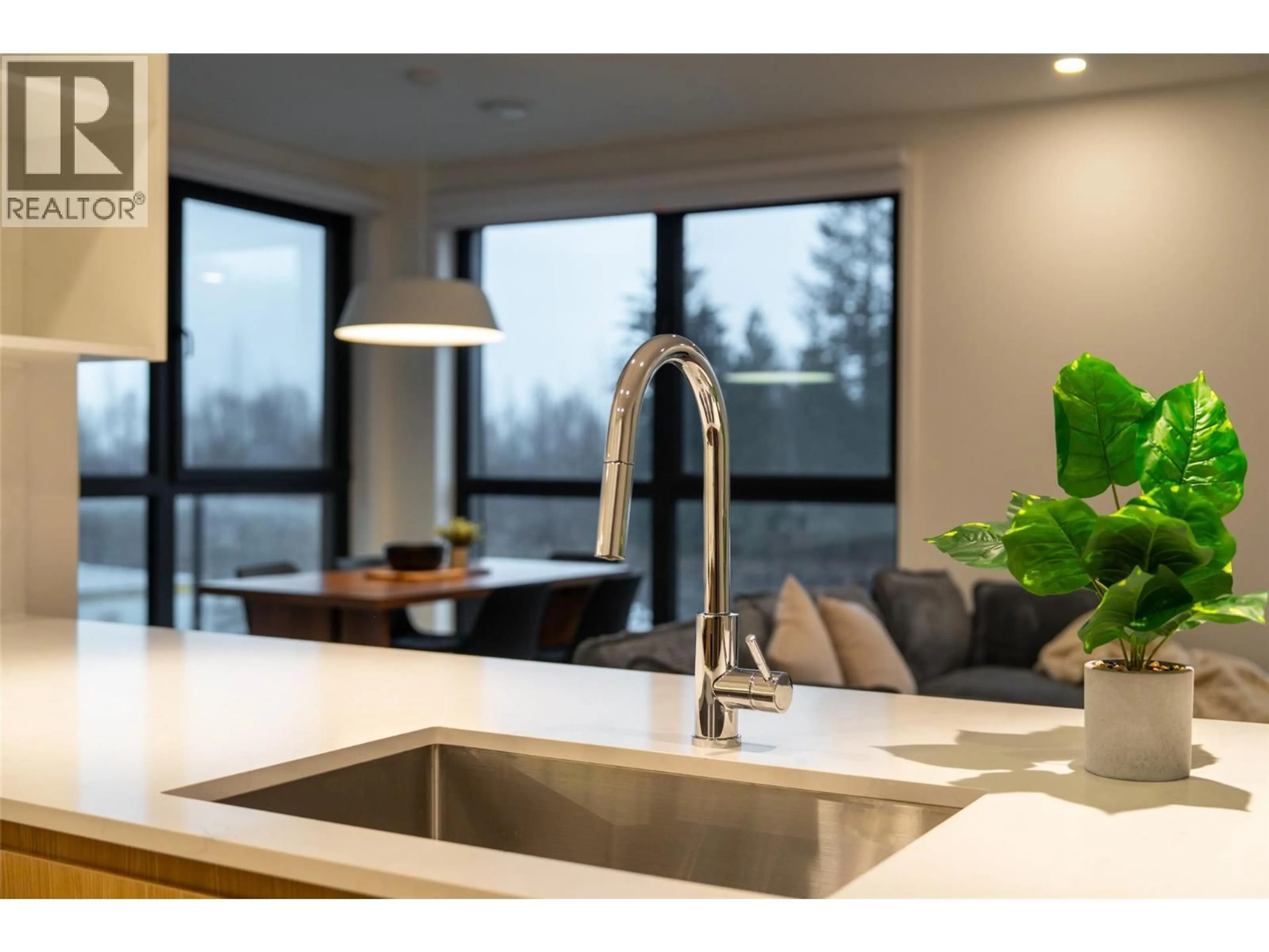 Open concept kitchen, unknown for 1301 - 1702 COURSIER AVENUE, Revelstoke British Columbia V0E2S3