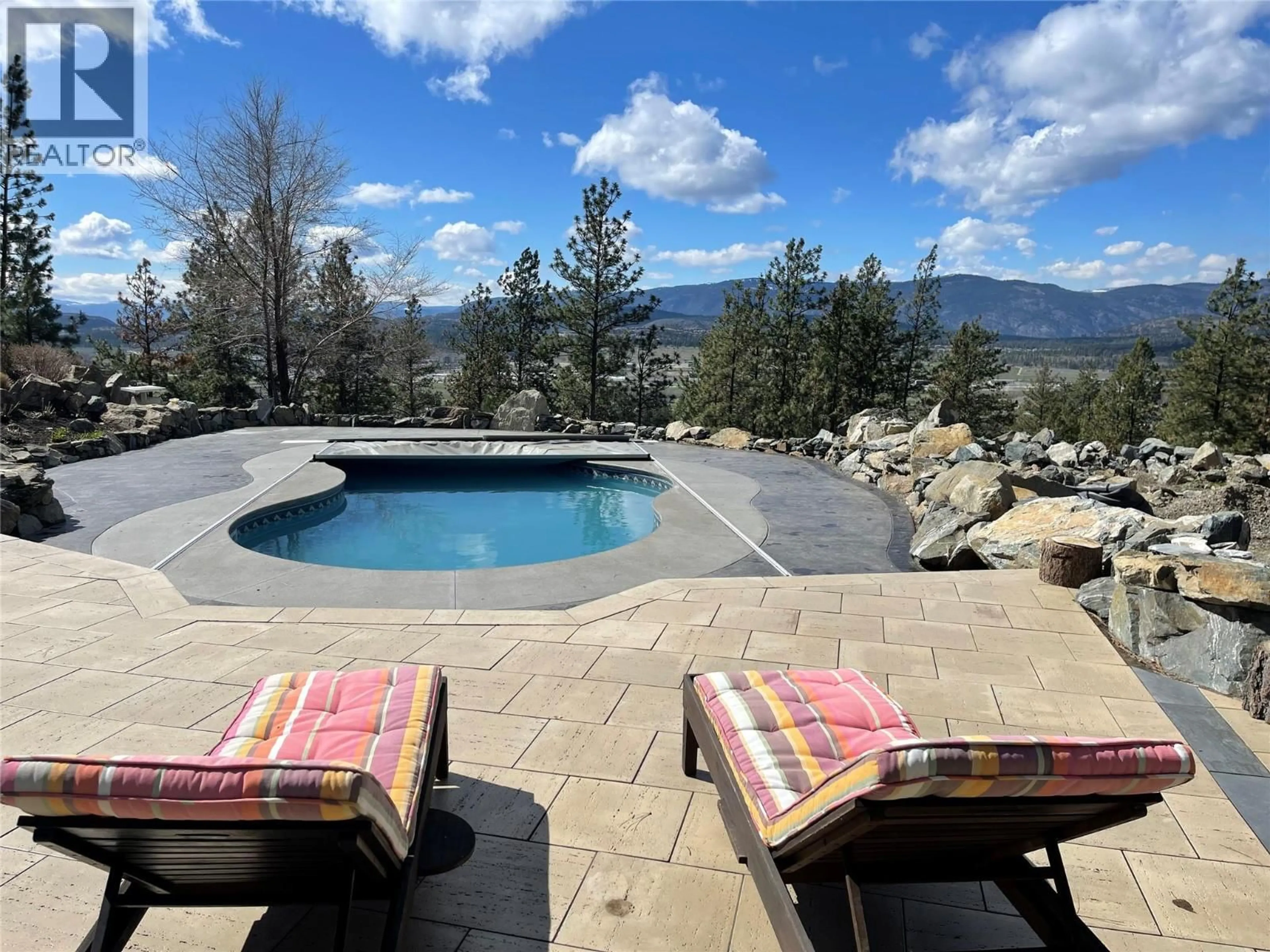 Pool for 5500 ROCKFACE ROAD, Kelowna British Columbia V1X7V7