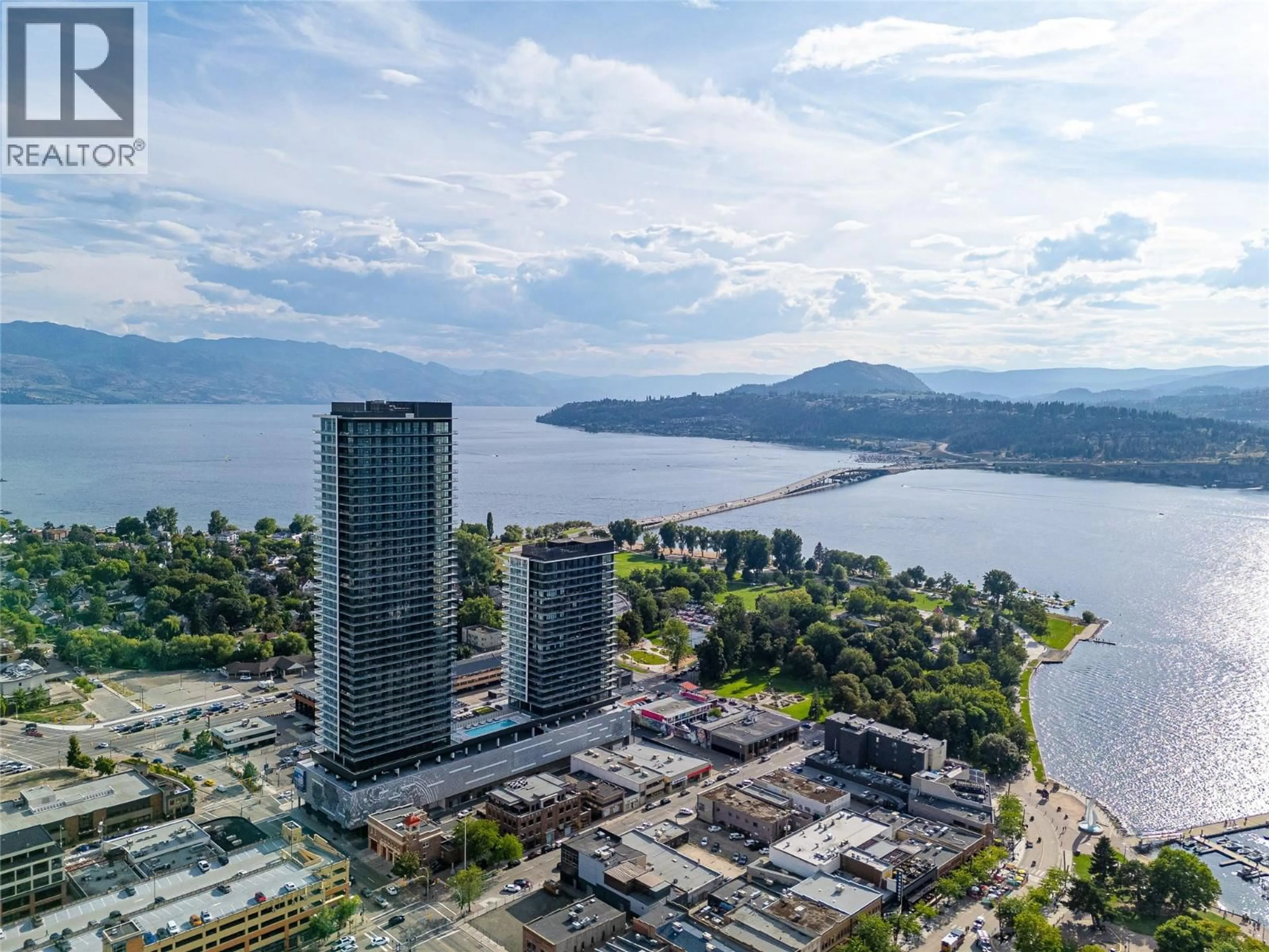A pic from outside/outdoor area/front of a property/back of a property/a pic from drone, water/lake/river/ocean view for 2809 - 1626 WATER STREET, Kelowna British Columbia V1Y1J9