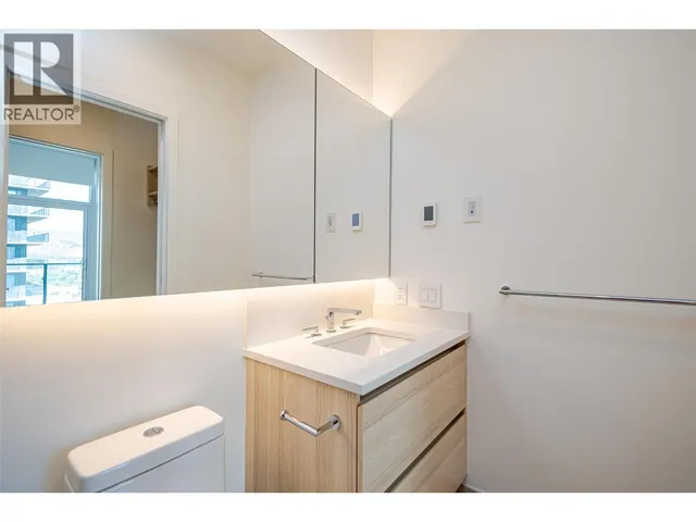 2809 - 1626 WATER STREET, Kelowna 5