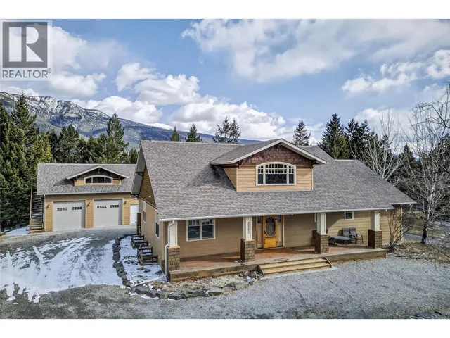 6880 COLUMBIA RIDGE DRIVE, Fairmont Hot Springs 3