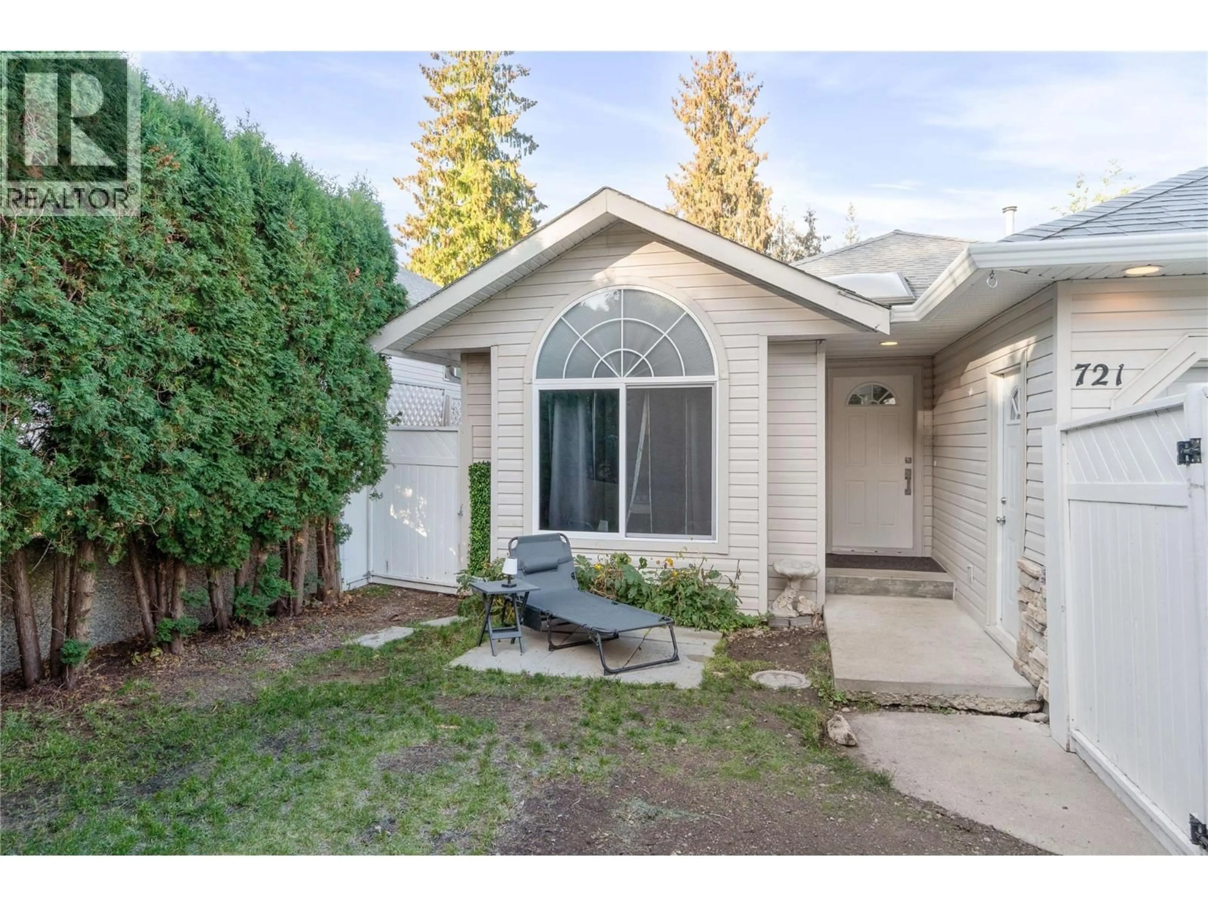 Unknown for 721 11 STREET SOUTHEAST, Salmon Arm British Columbia V1E1R3