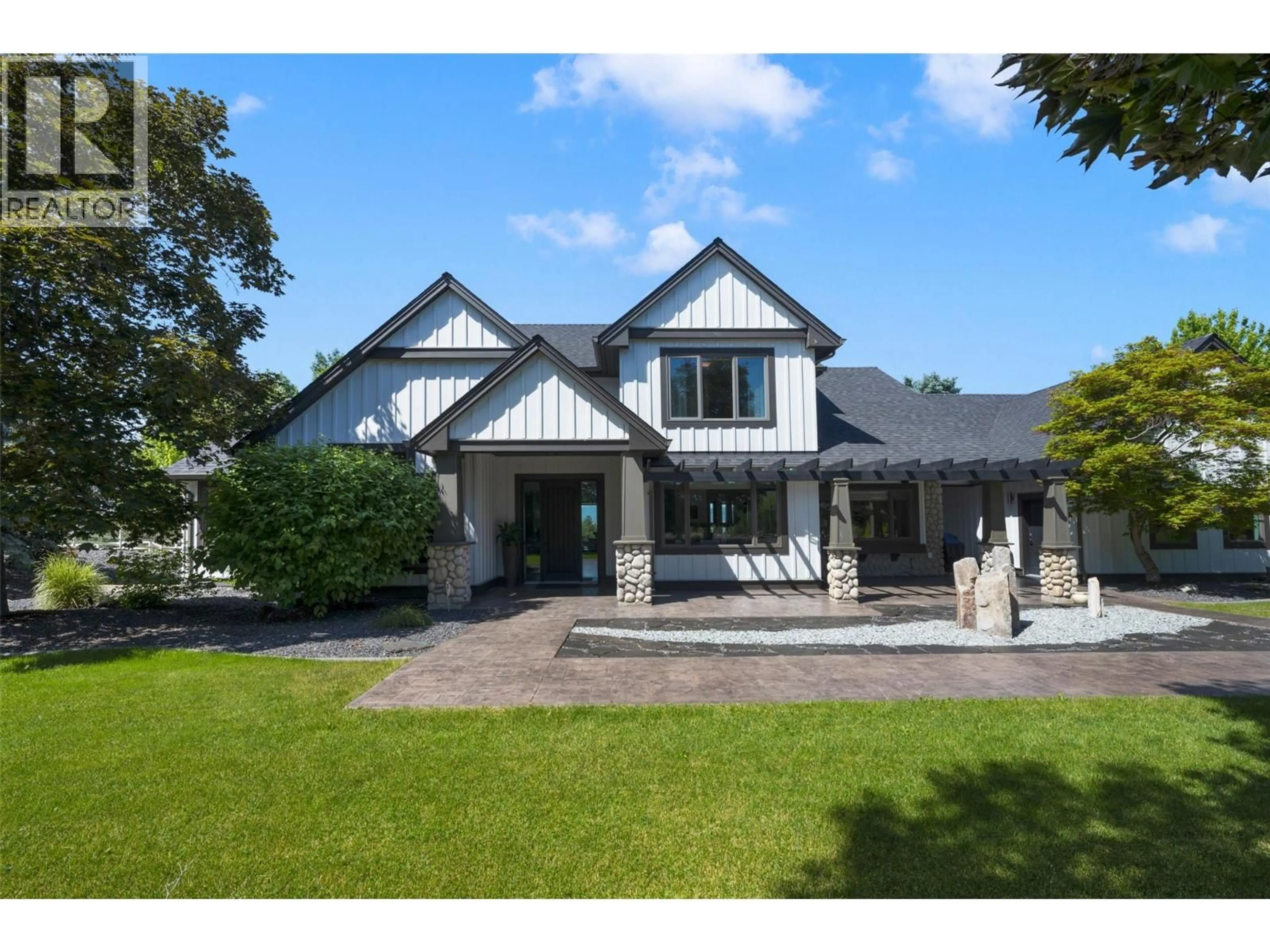 Unknown for 2375 GRANTHAM ROAD, Kelowna British Columbia V1W4B7