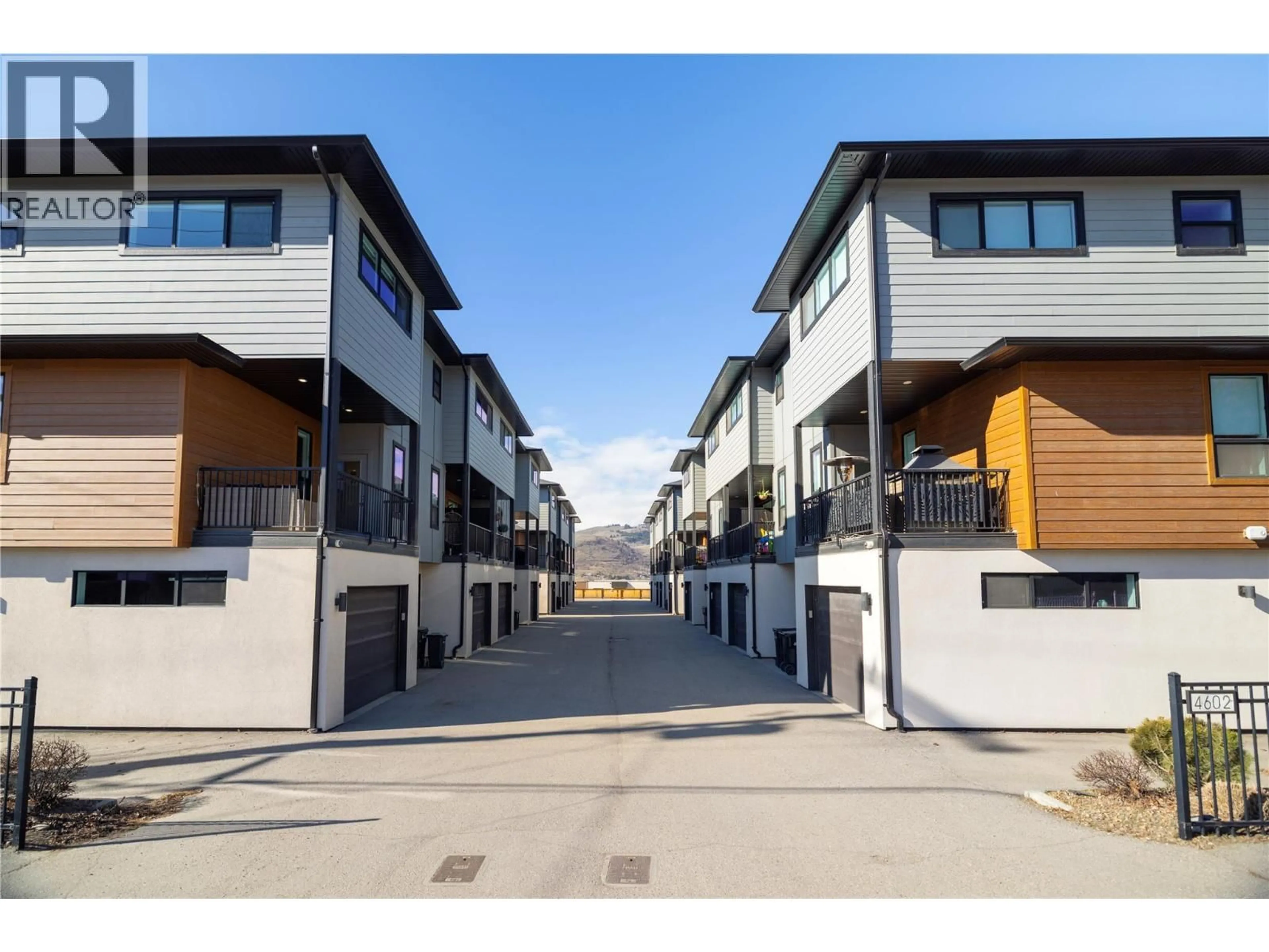 A pic from outside/outdoor area/front of a property/back of a property/a pic from drone, street for 2 - 4602 20 STREET, Vernon British Columbia V1T4E5