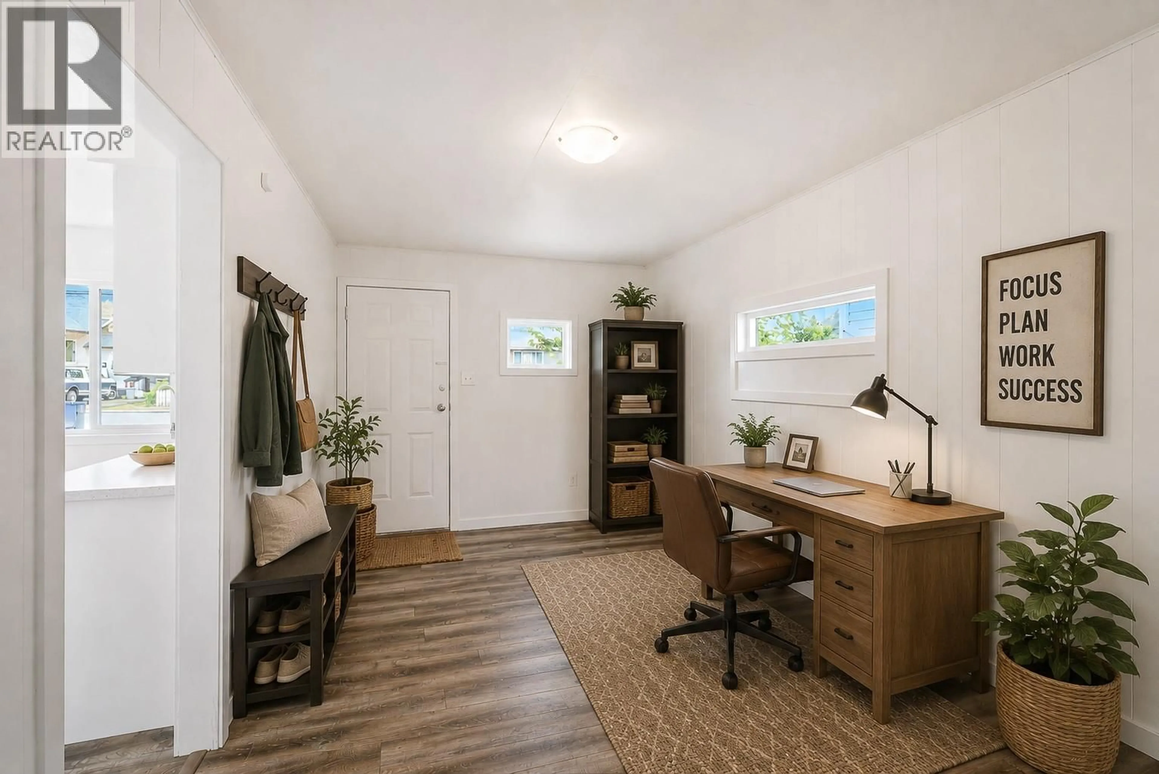 Indoor entryway for 2564 COUTLEE AVENUE, Merritt British Columbia V1K1B8
