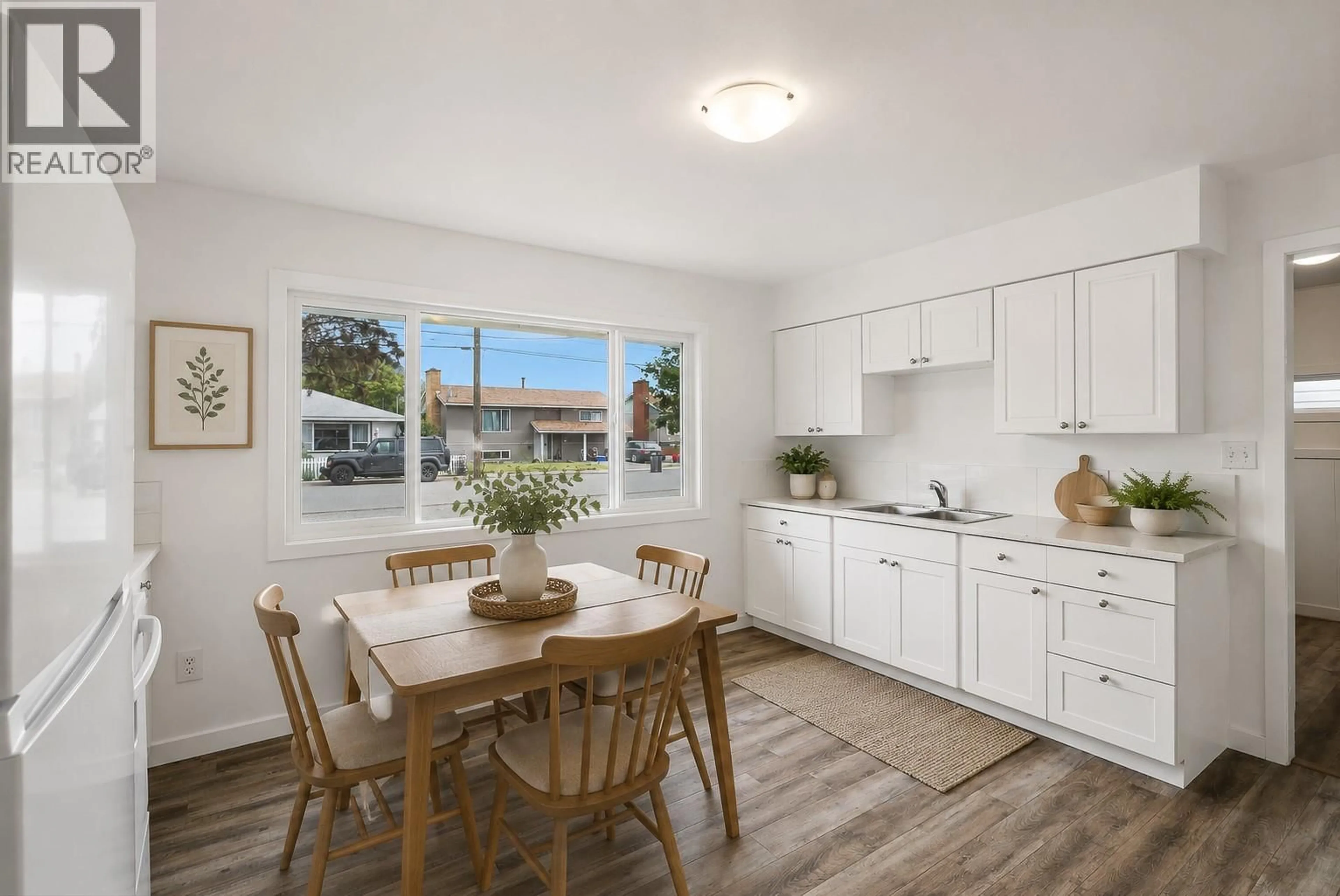 Open concept kitchen, unknown for 2564 COUTLEE AVENUE, Merritt British Columbia V1K1B8