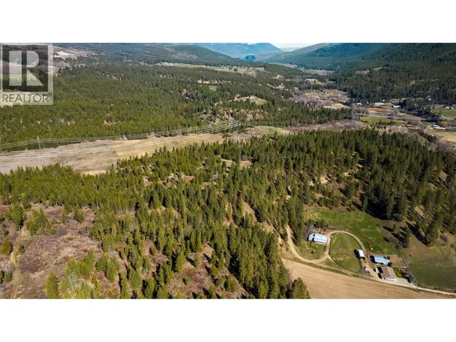 2720 SALMON RIVER ROAD, Salmon Arm 5