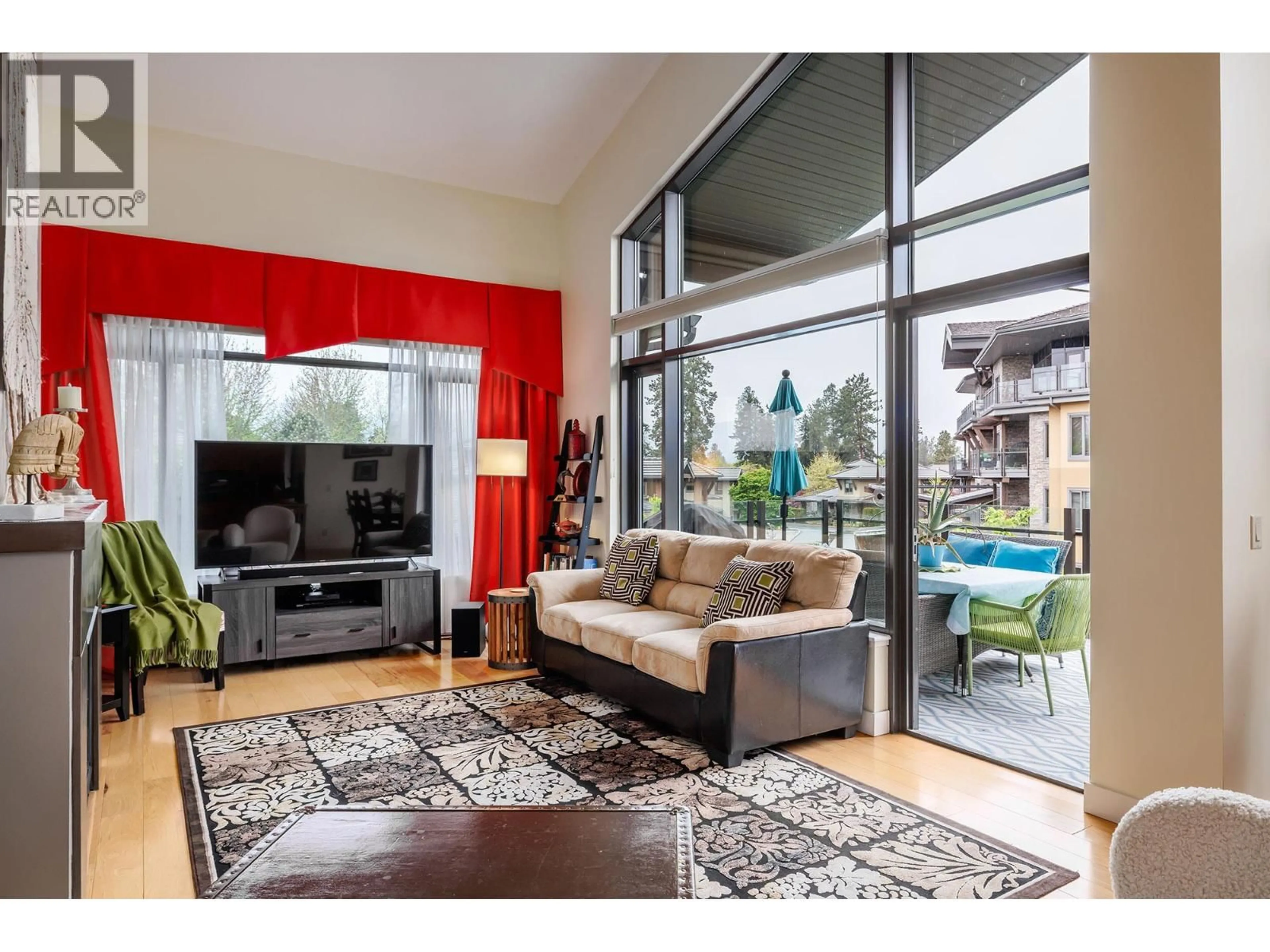 Living room with furniture, unknown for 213 - 600 SARSONS ROAD, Kelowna British Columbia V1W5H5