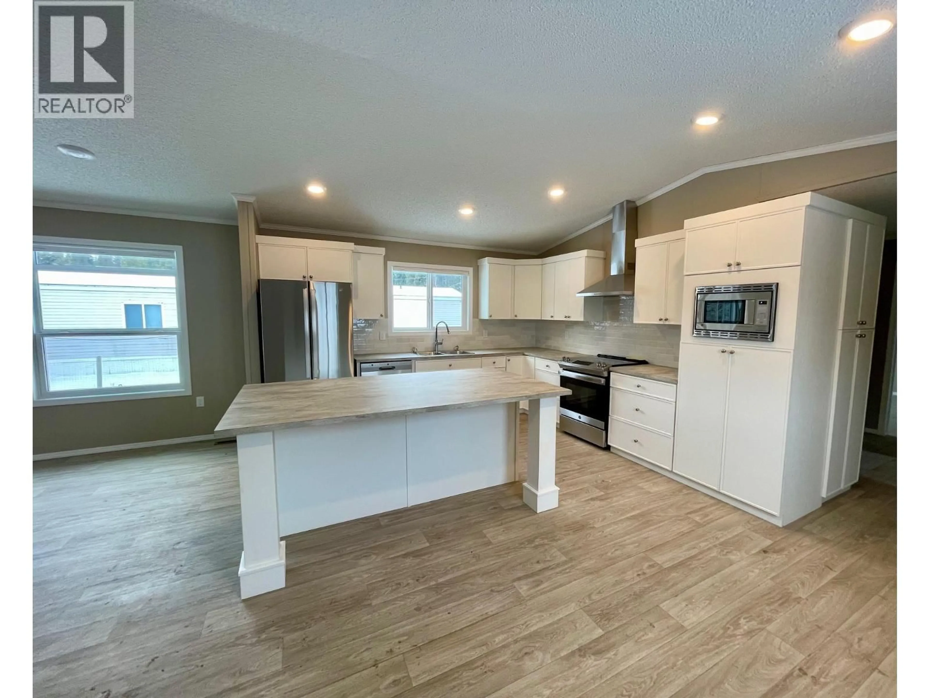 Unknown for 30 - 6272 LOWER ELK VALLEY ROAD, Sparwood British Columbia V0B2G3