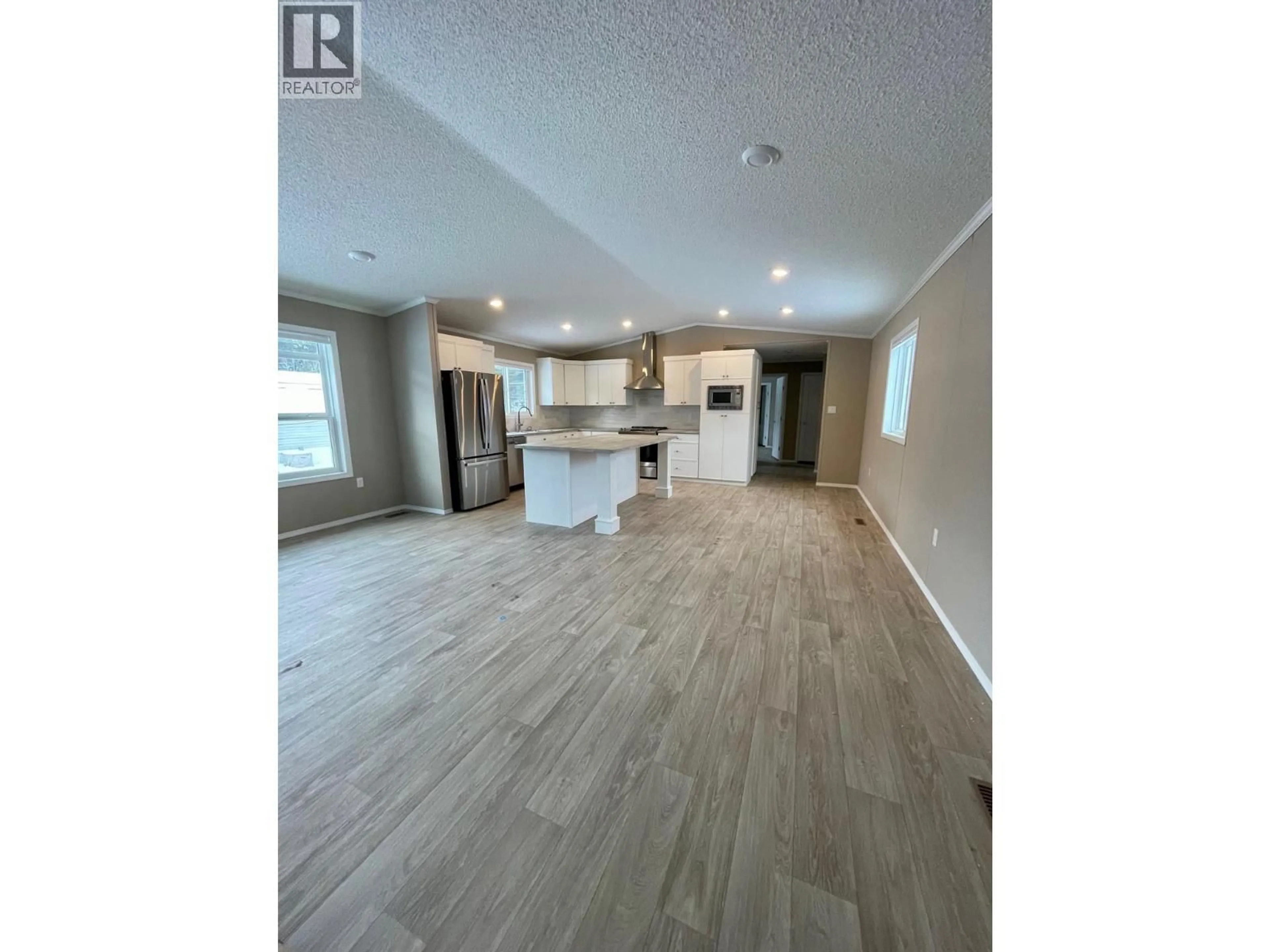 Unknown for 30 - 6272 LOWER ELK VALLEY ROAD, Sparwood British Columbia V0B2G3