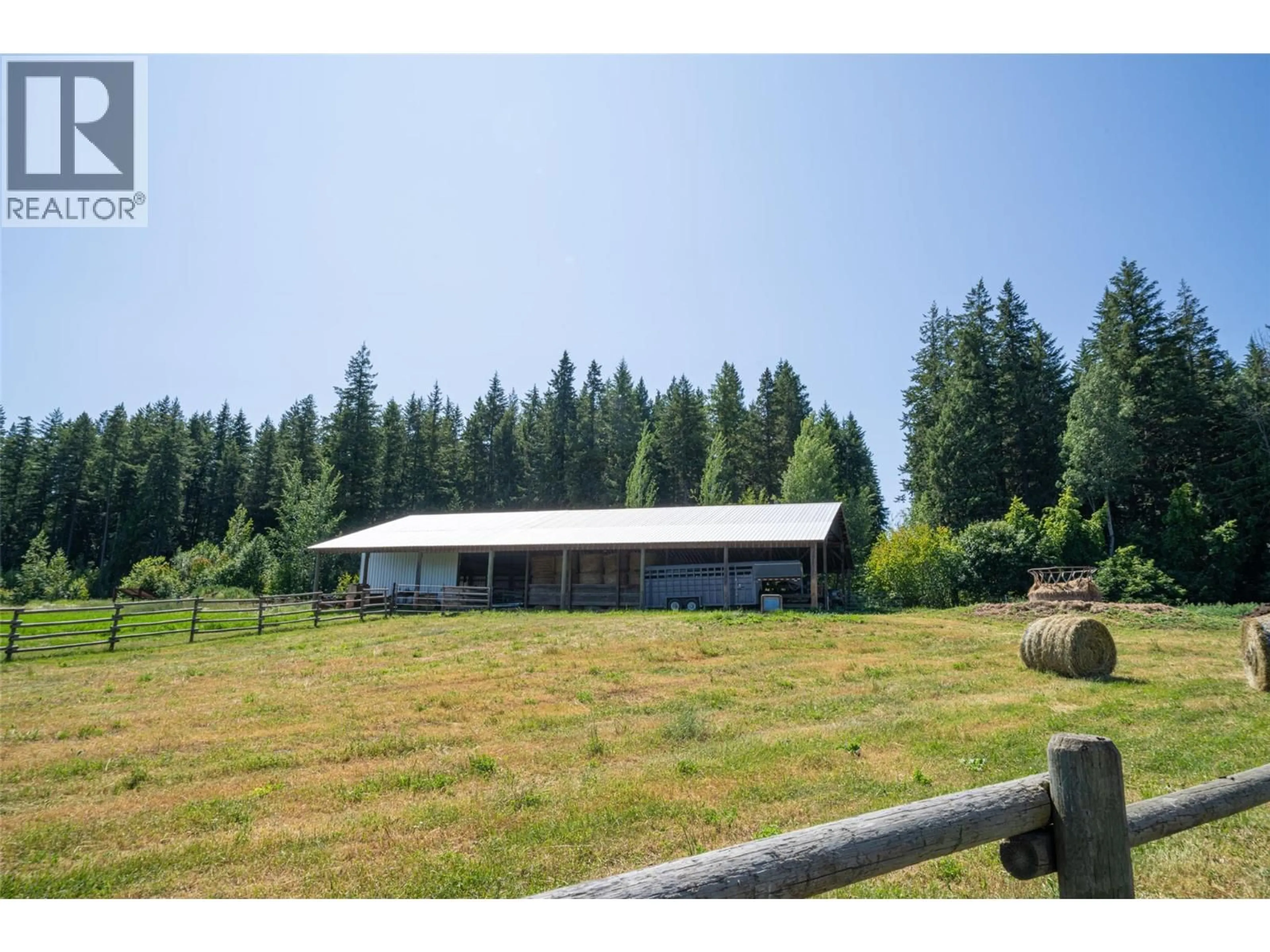 Unknown for 2990 50 STREET NORTHWEST, Salmon Arm British Columbia V1E4M2