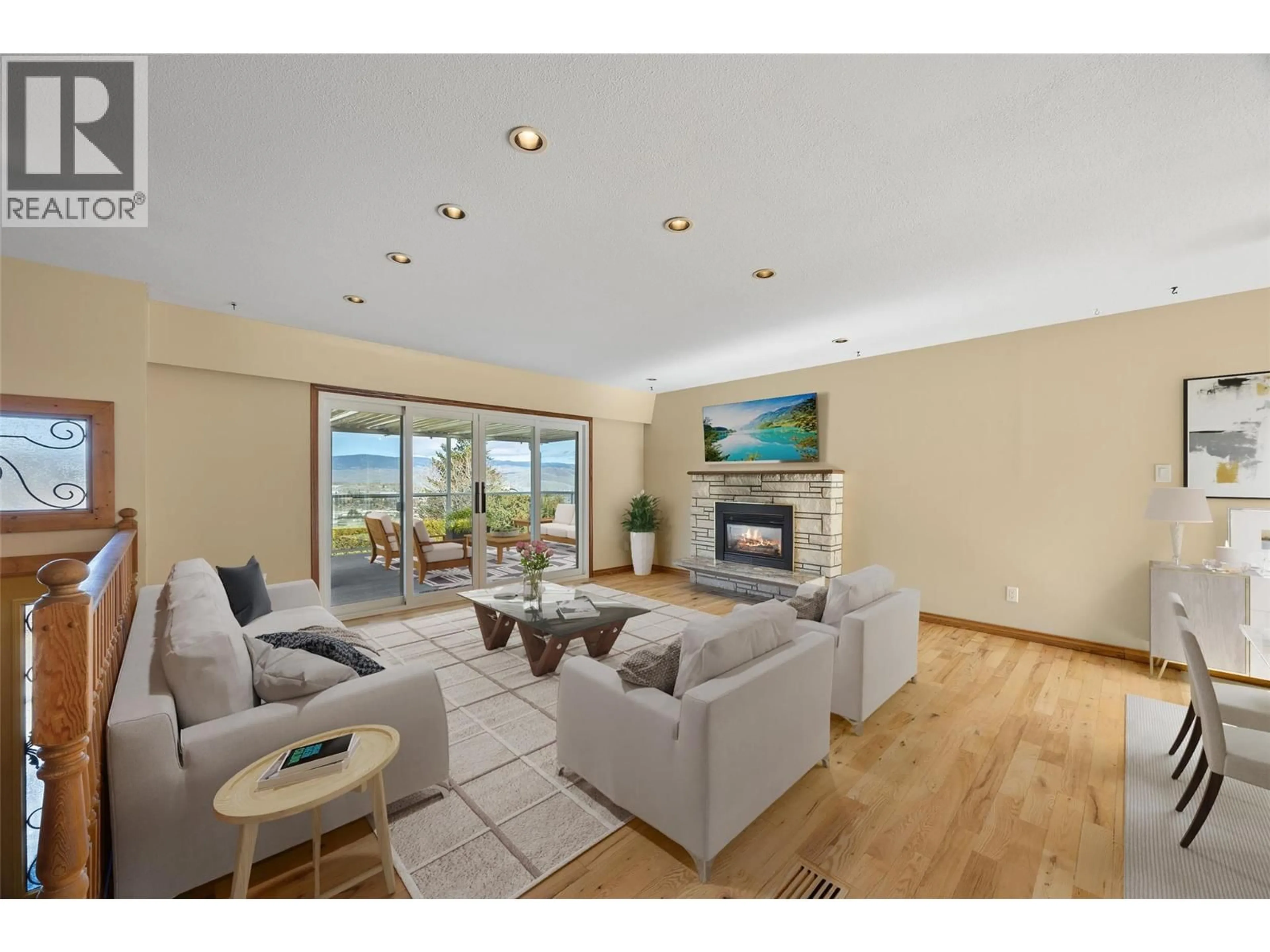 Living room with furniture, unknown for 1667 SPRINGHAVEN PLACE, Kamloops British Columbia V2E1C7