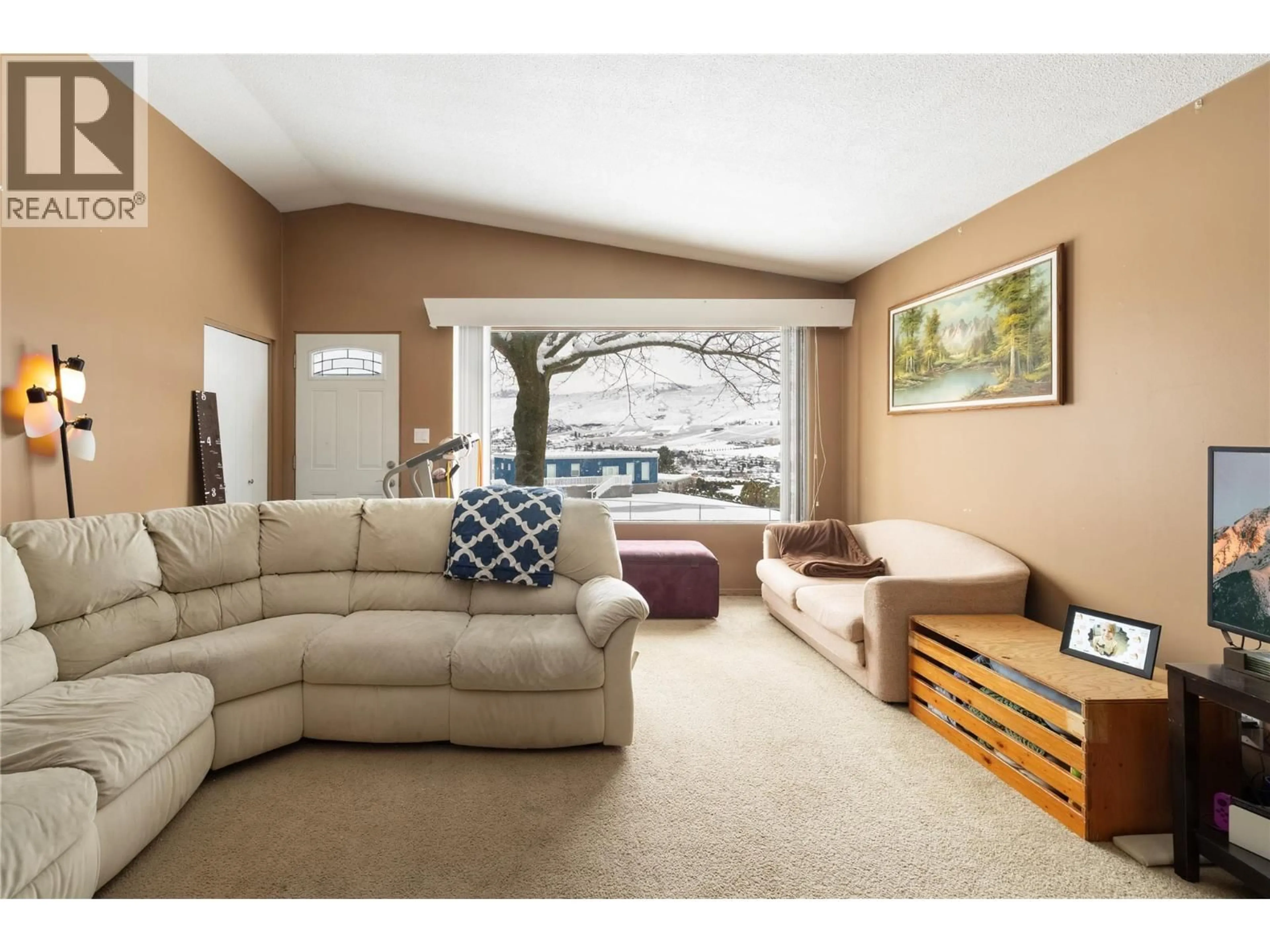 Living room with furniture, unknown for 1601 37TH STREET, Vernon British Columbia V1T6G2