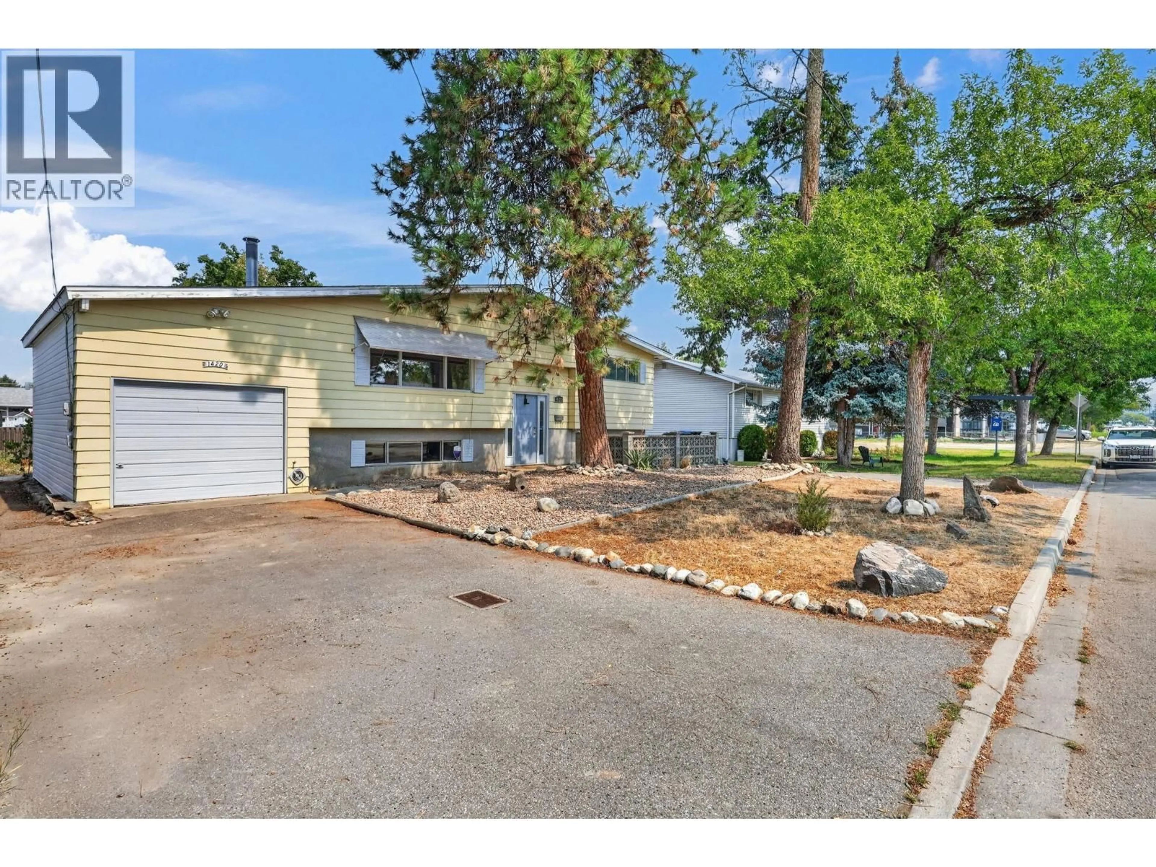 Unknown for 1420 GRAHAM ROAD, Kelowna British Columbia V1X1K2