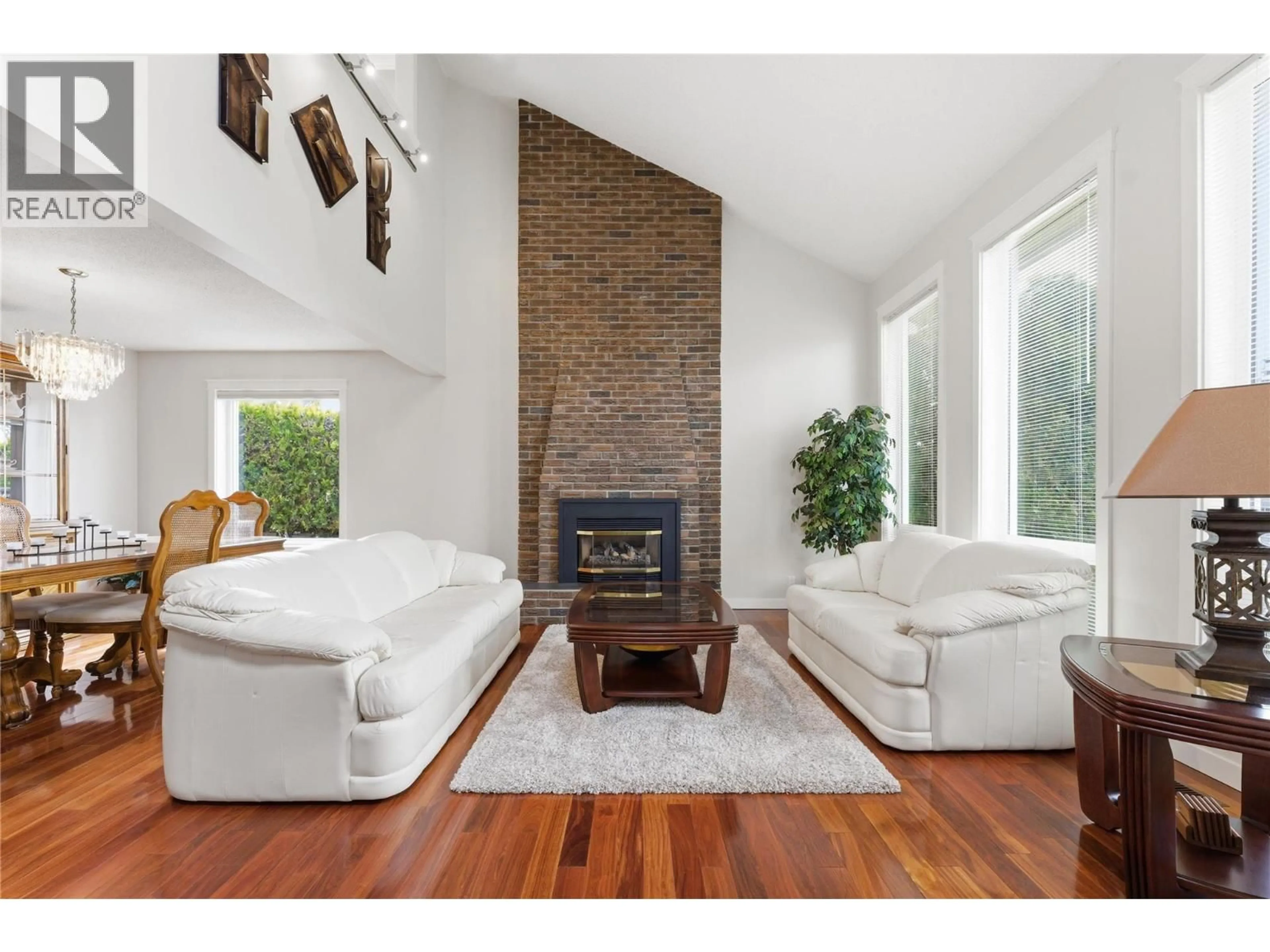 Living room with furniture, unknown for 4101 14 STREET, Vernon British Columbia V1T8B9