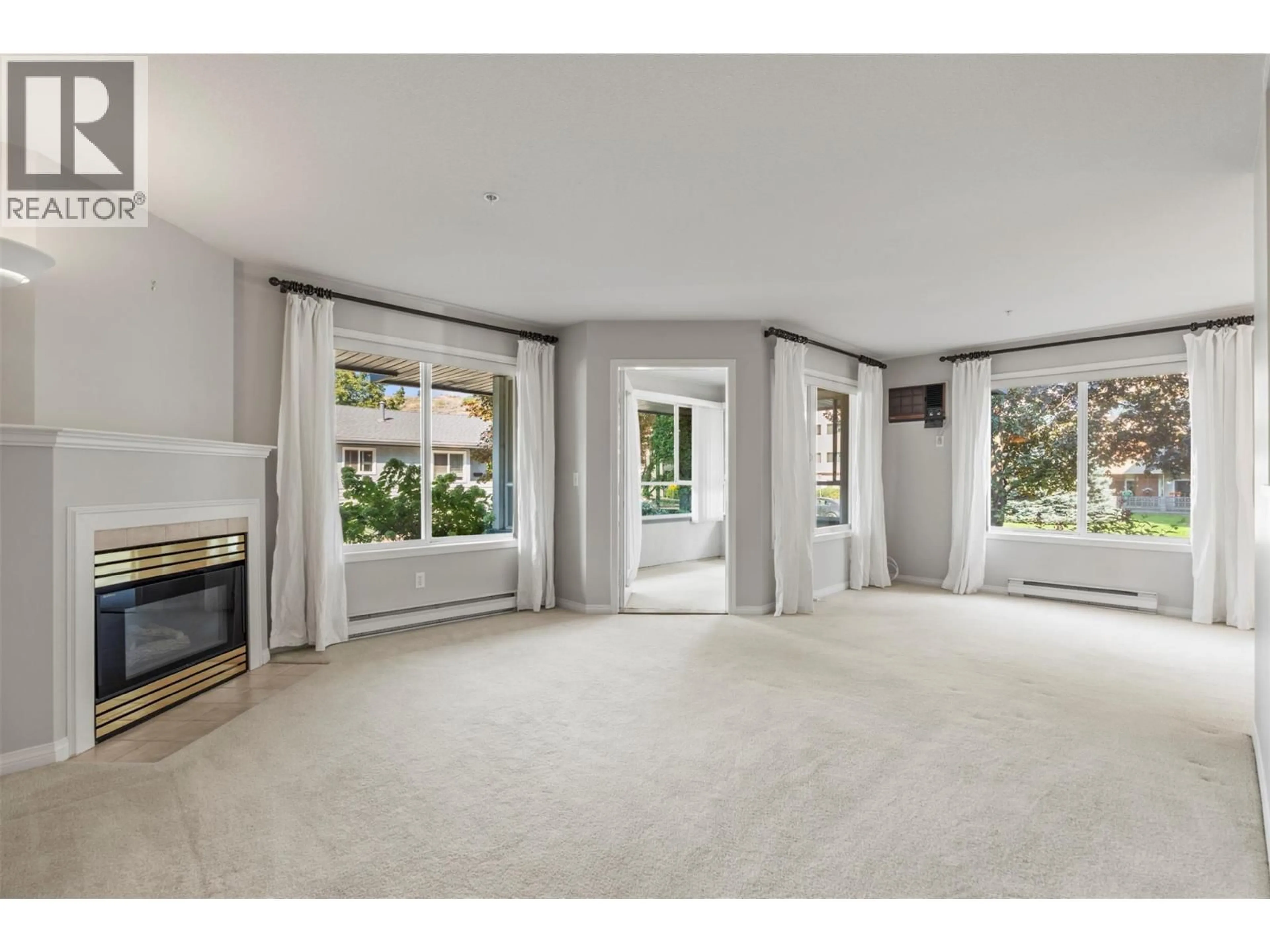 A pic of a room for 106 - 3705 30 AVENUE, Vernon British Columbia V1T2E7