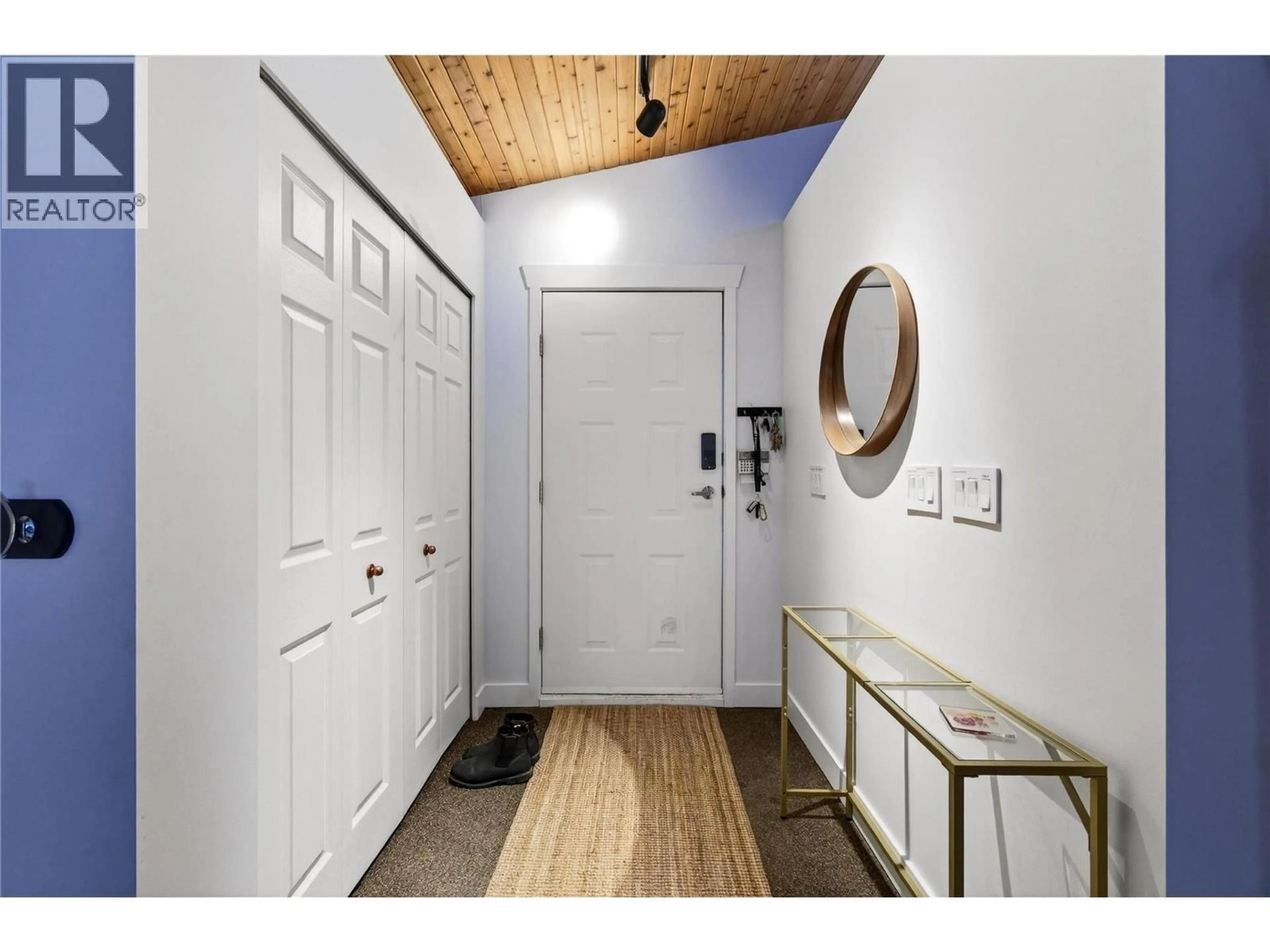 Indoor entryway for 8361 LADNER ROAD, Vernon British Columbia V1B3M8