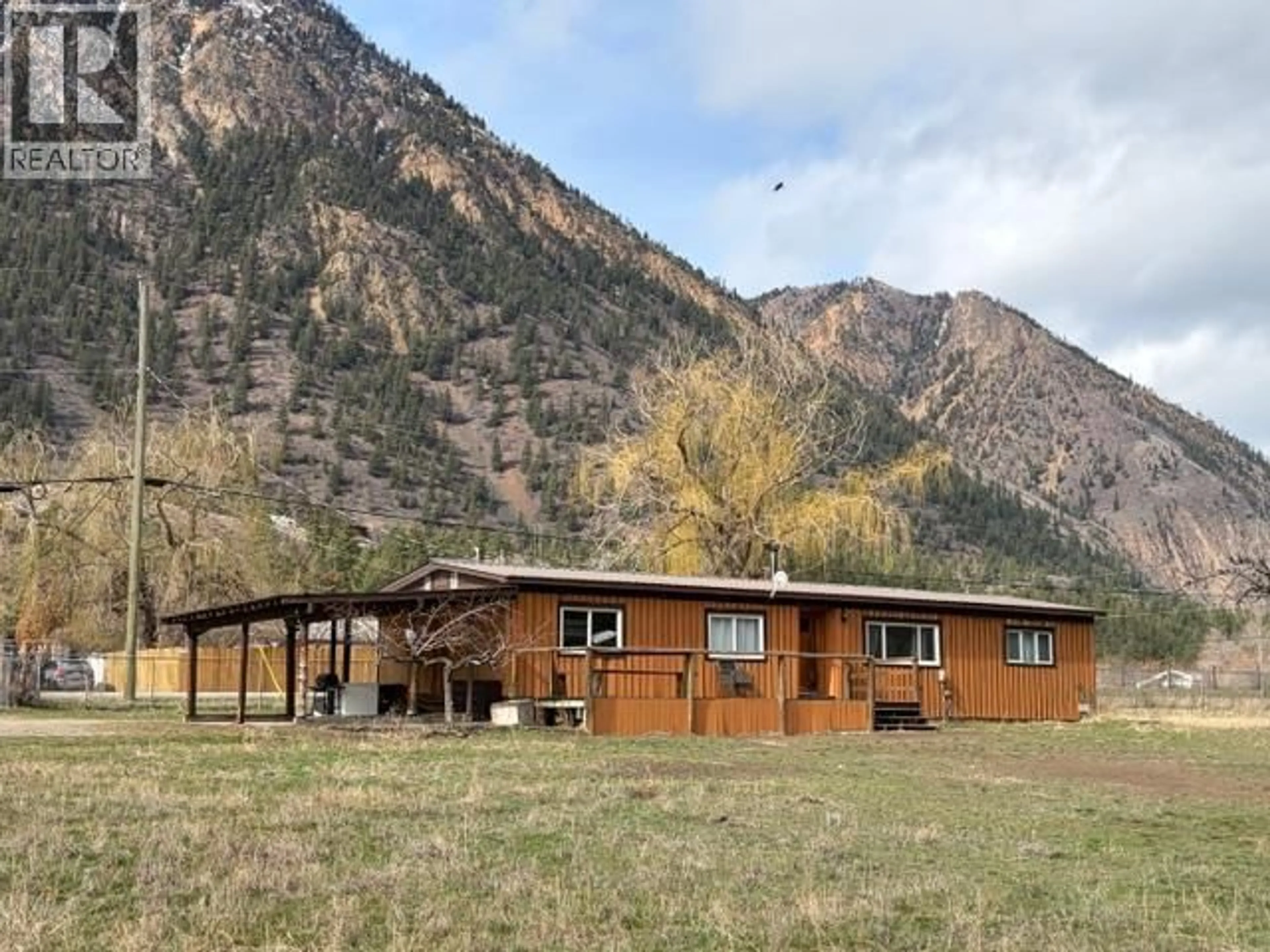 A pic from outside/outdoor area/front of a property/back of a property/a pic from drone, mountain view for 591 DAVIDSON CRESCENT, Lillooet British Columbia V0K1V0