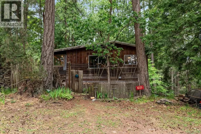 101 PIRATES LANE, Protection Island 5
