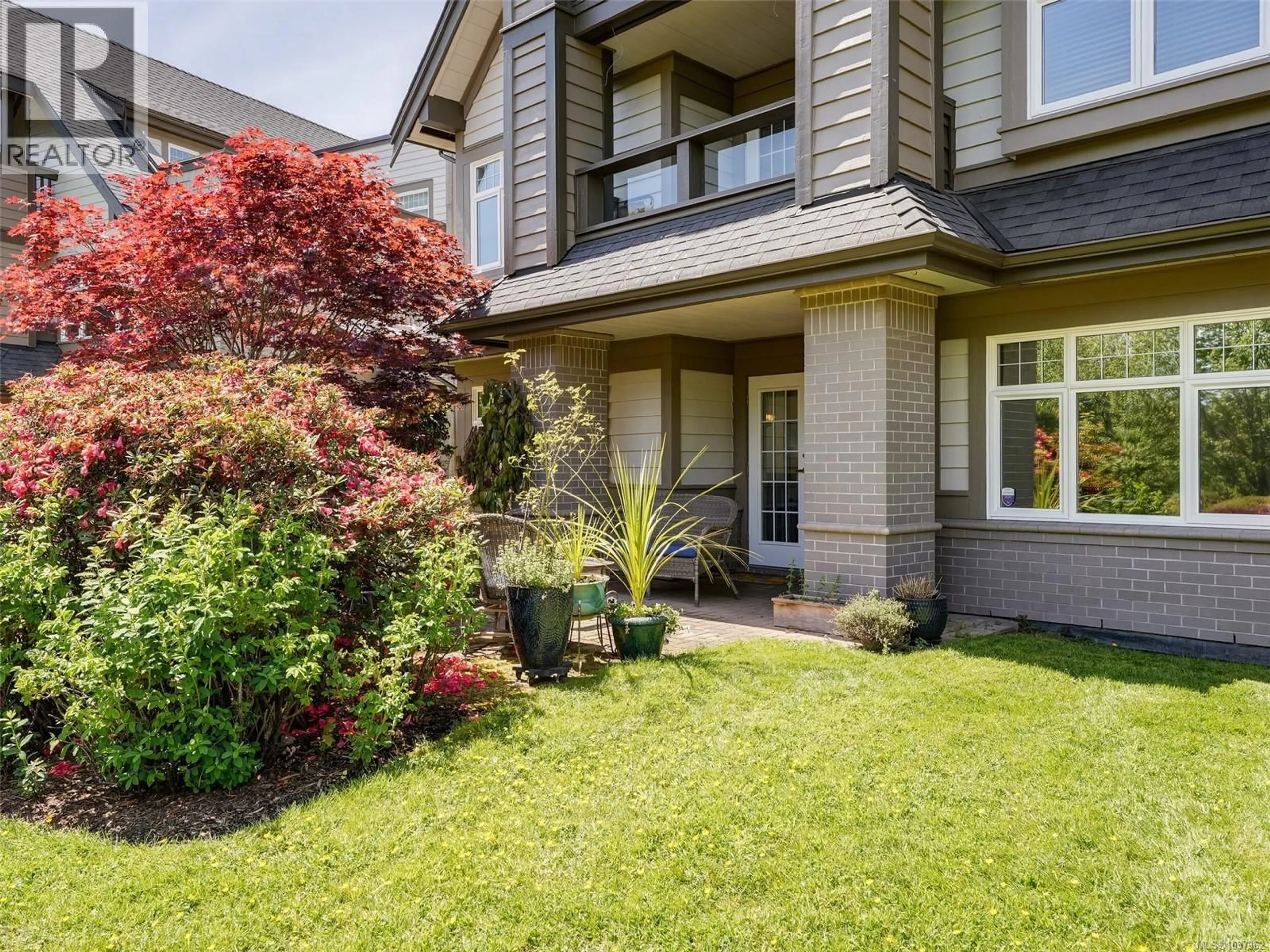 Home with brick exterior material, street for 113 - 4490 CHATTERTON WAY, Saanich British Columbia V8X5H7