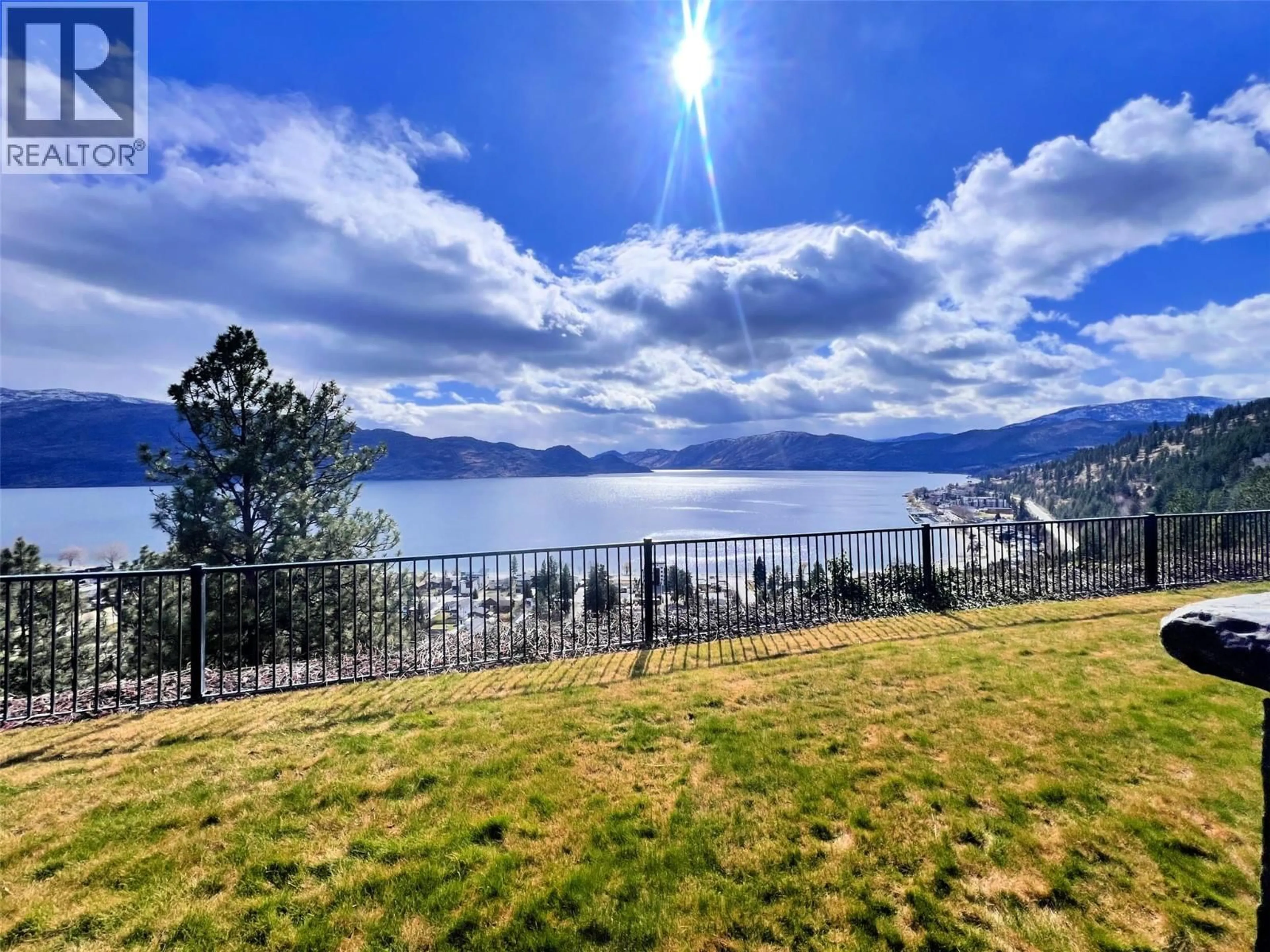 A pic from outside/outdoor area/front of a property/back of a property/a pic from drone, water/lake/river/ocean view for 109 - 4350 PONDEROSA DRIVE, Peachland British Columbia V0H1X5