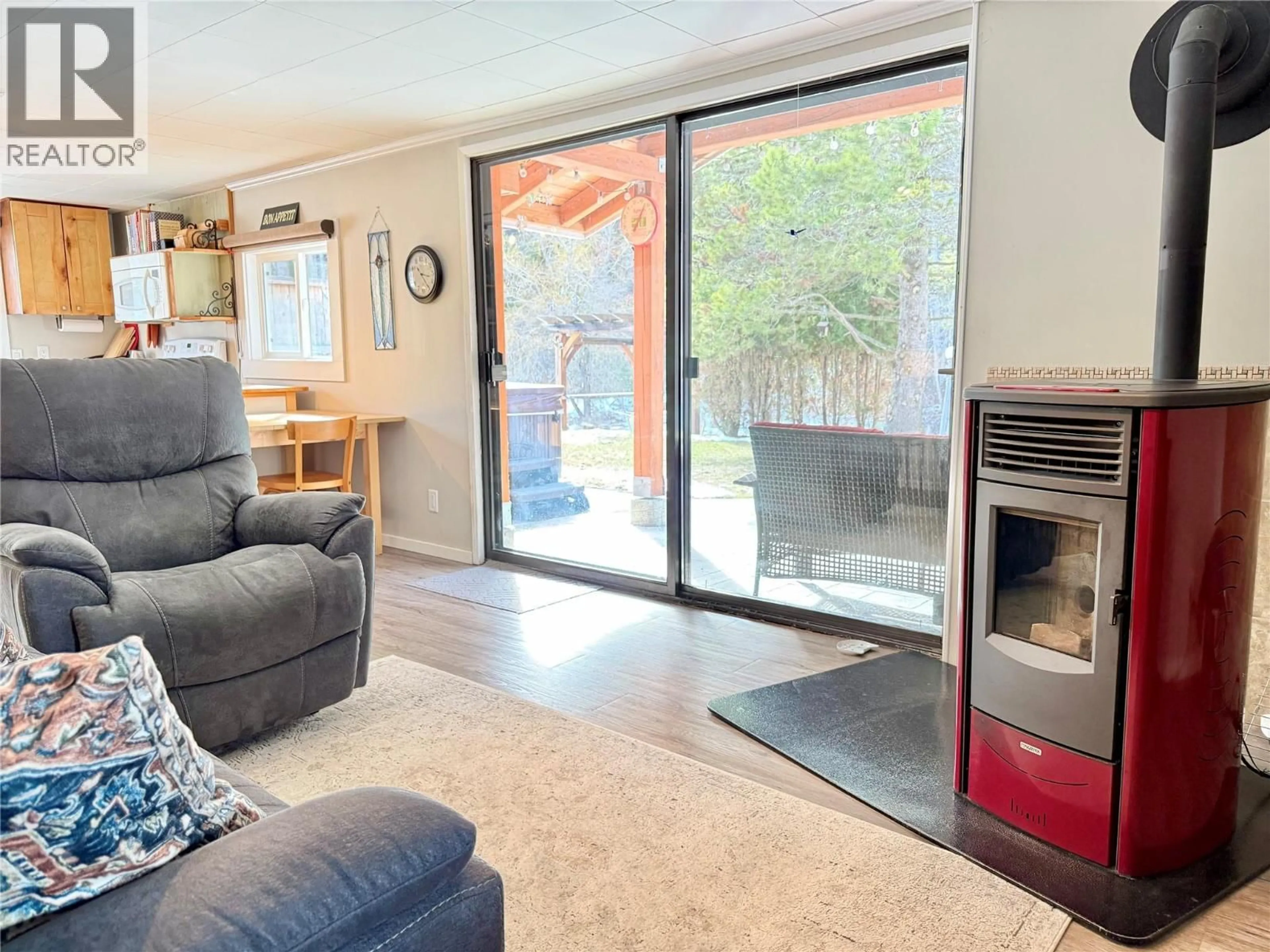 Living room with furniture, unknown for 12451 BROWN CREEK ROAD, Grand Forks British Columbia V0H1H8