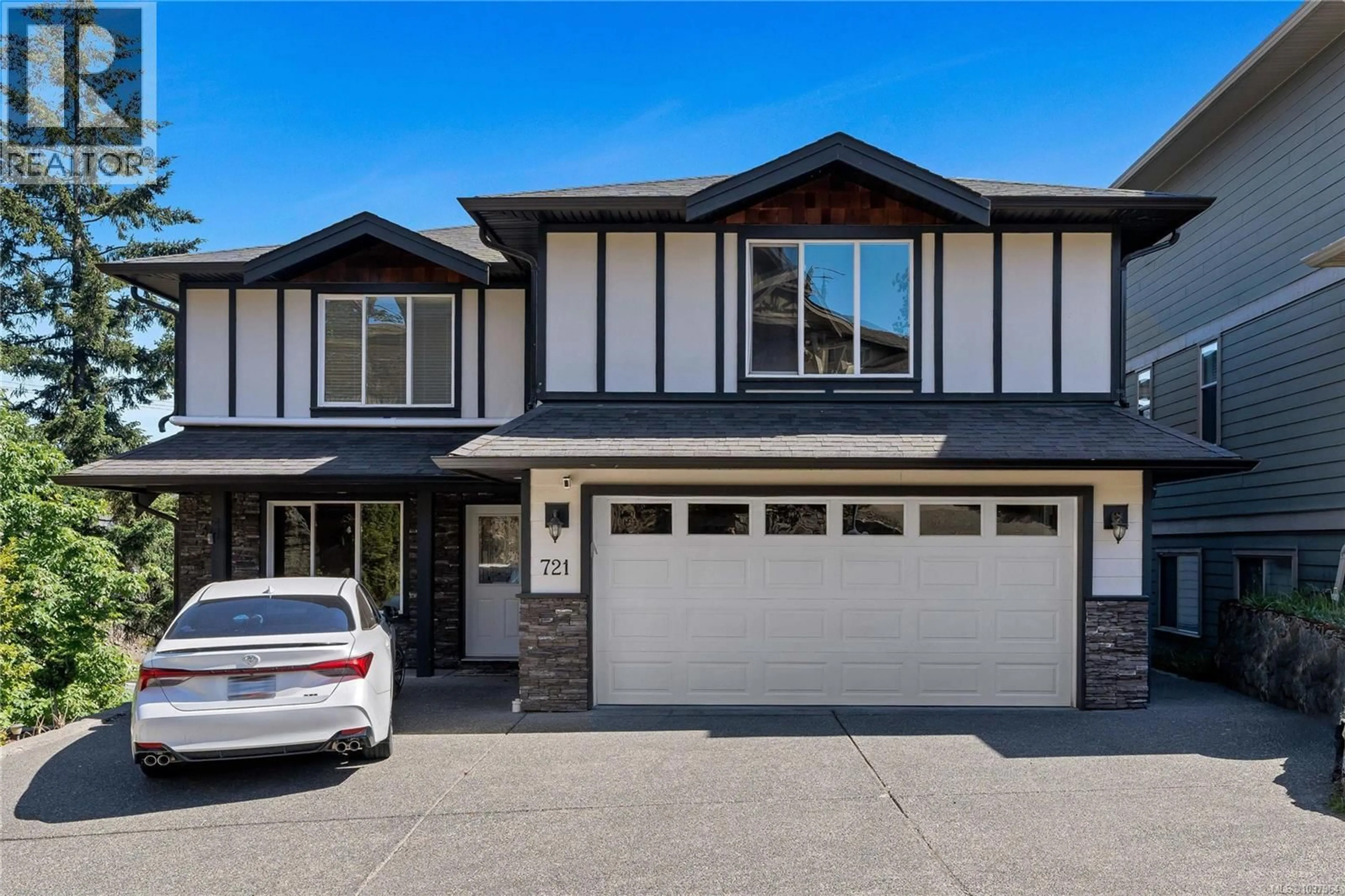 Home with vinyl exterior material, street for 721 NIRWAN PLACE, Langford British Columbia V9B6H4