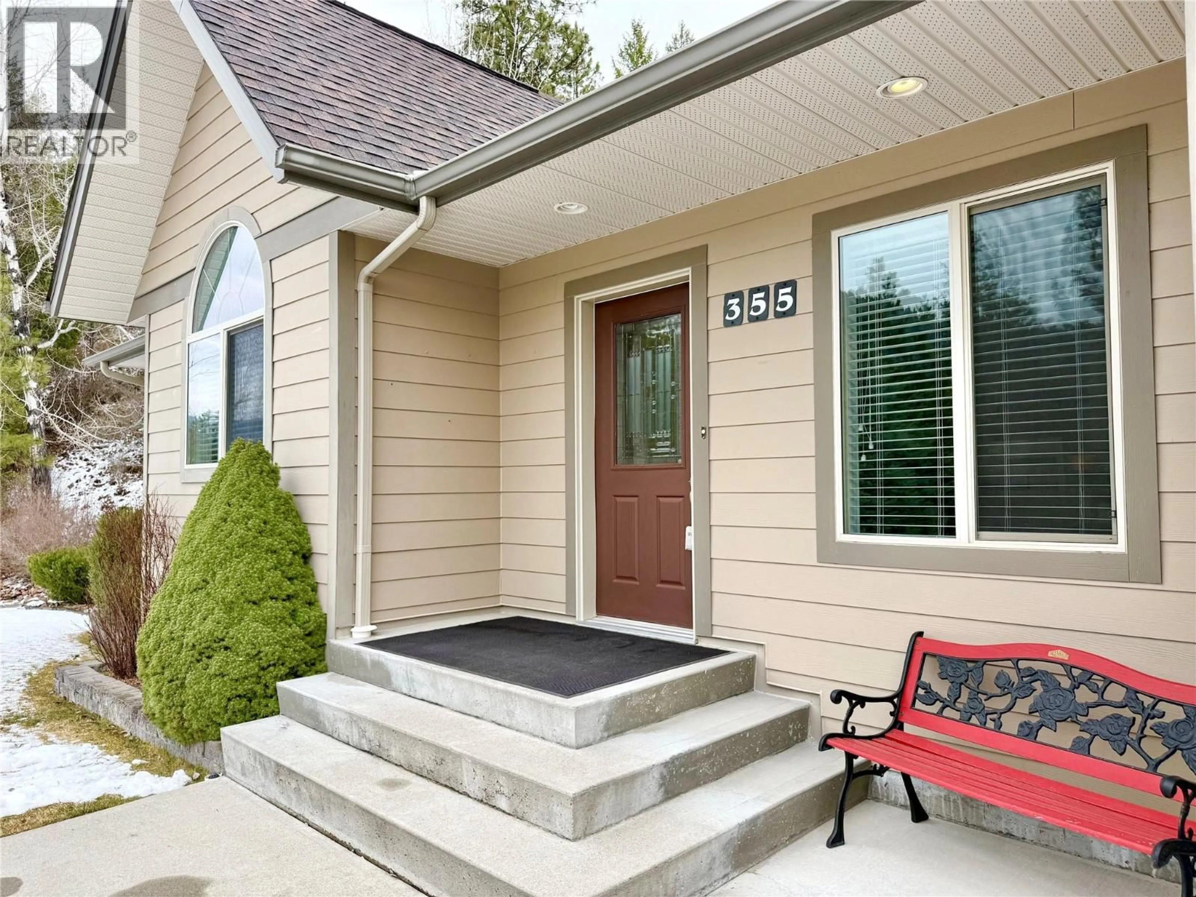 Home with vinyl exterior material, street for 355 PROSPECT DRIVE, Grand Forks British Columbia V0H1H2