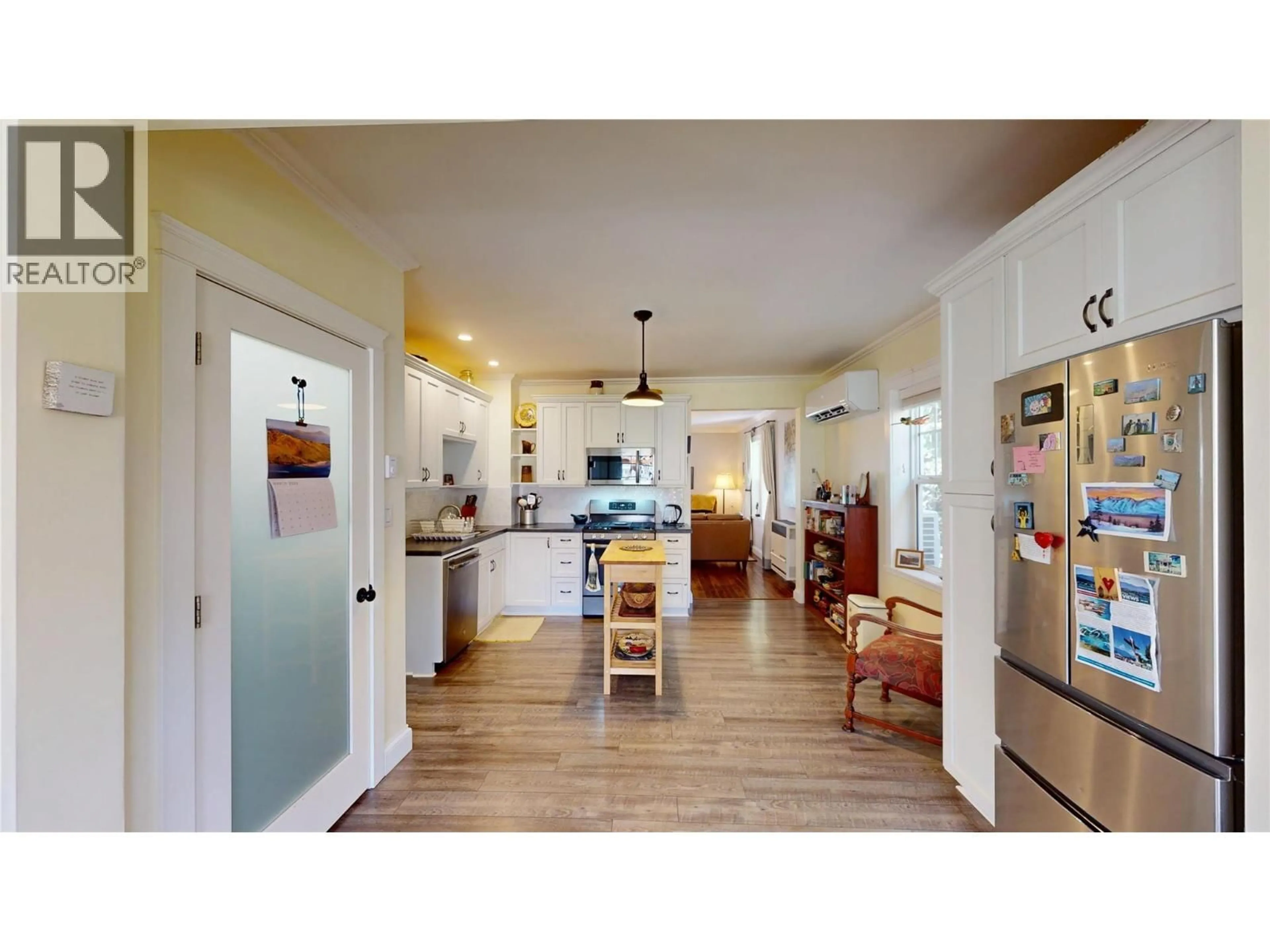 Open concept kitchen, unknown for HILLSIDE STREET, Creston British Columbia V0B1G5