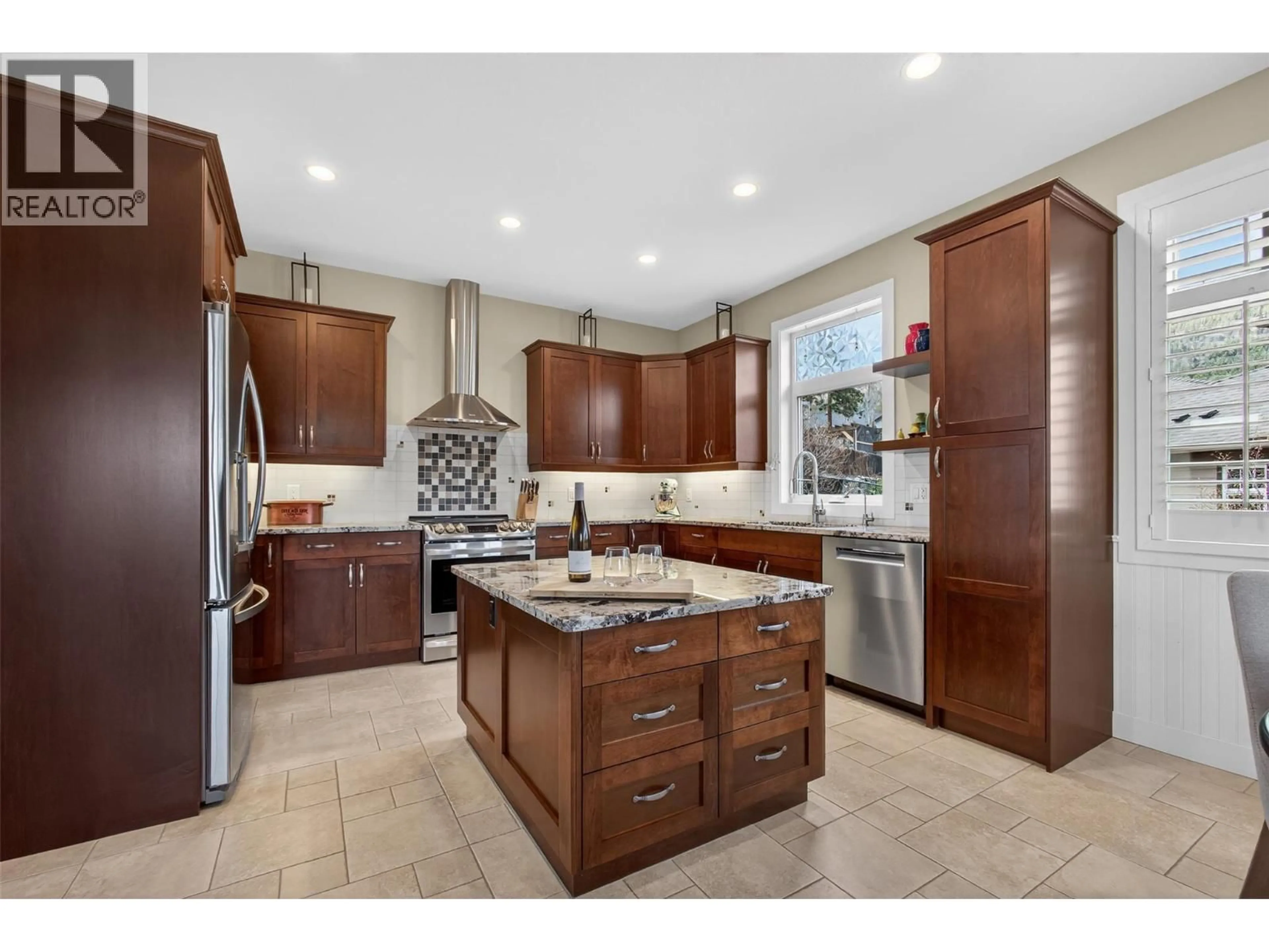 Open concept kitchen, ceramic/tile floor for 2478 STONE GROVE CRESCENT, West Kelowna British Columbia V4T3A8