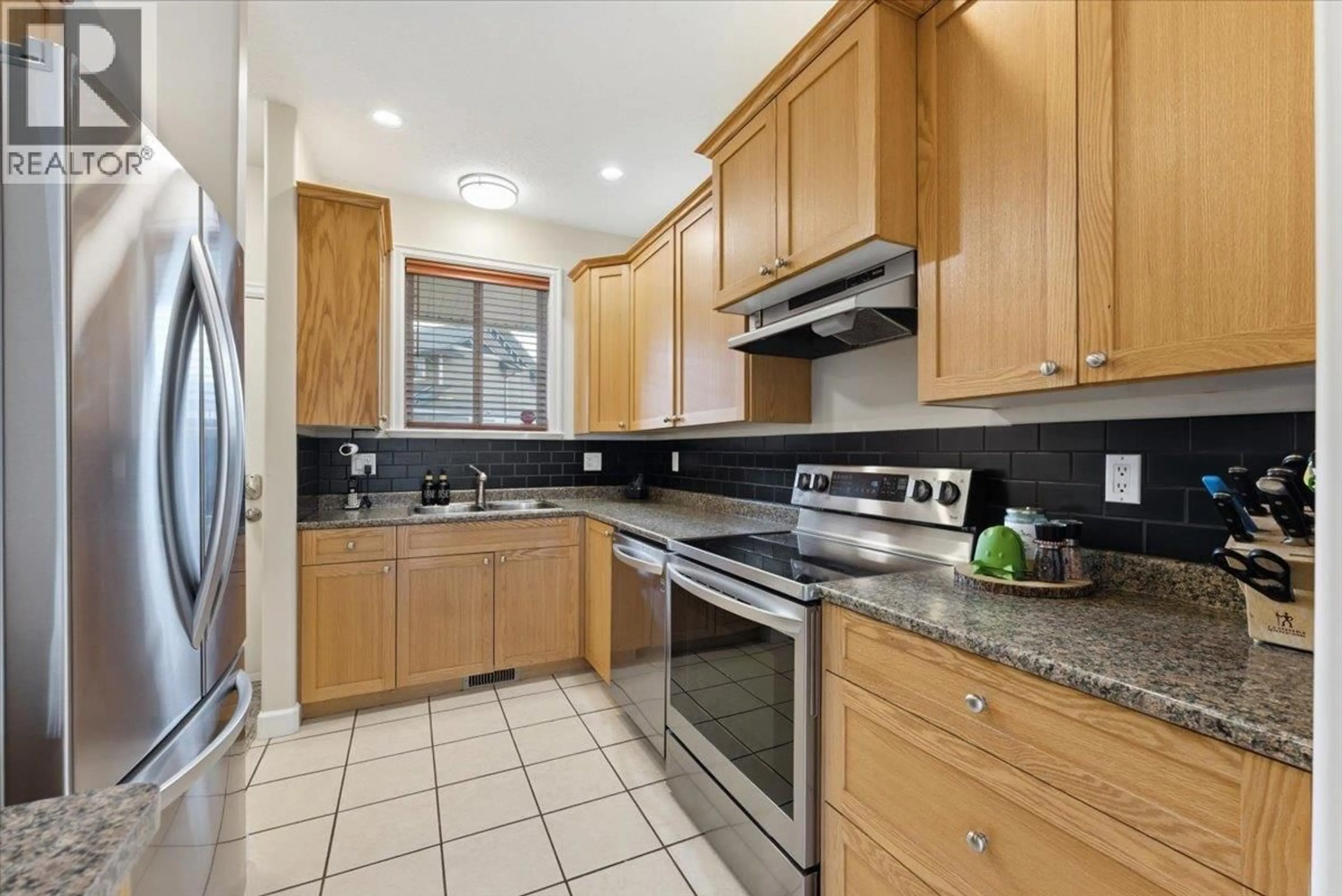 Unknown for 9 - 5101 19 STREET, Vernon British Columbia V1T9V8