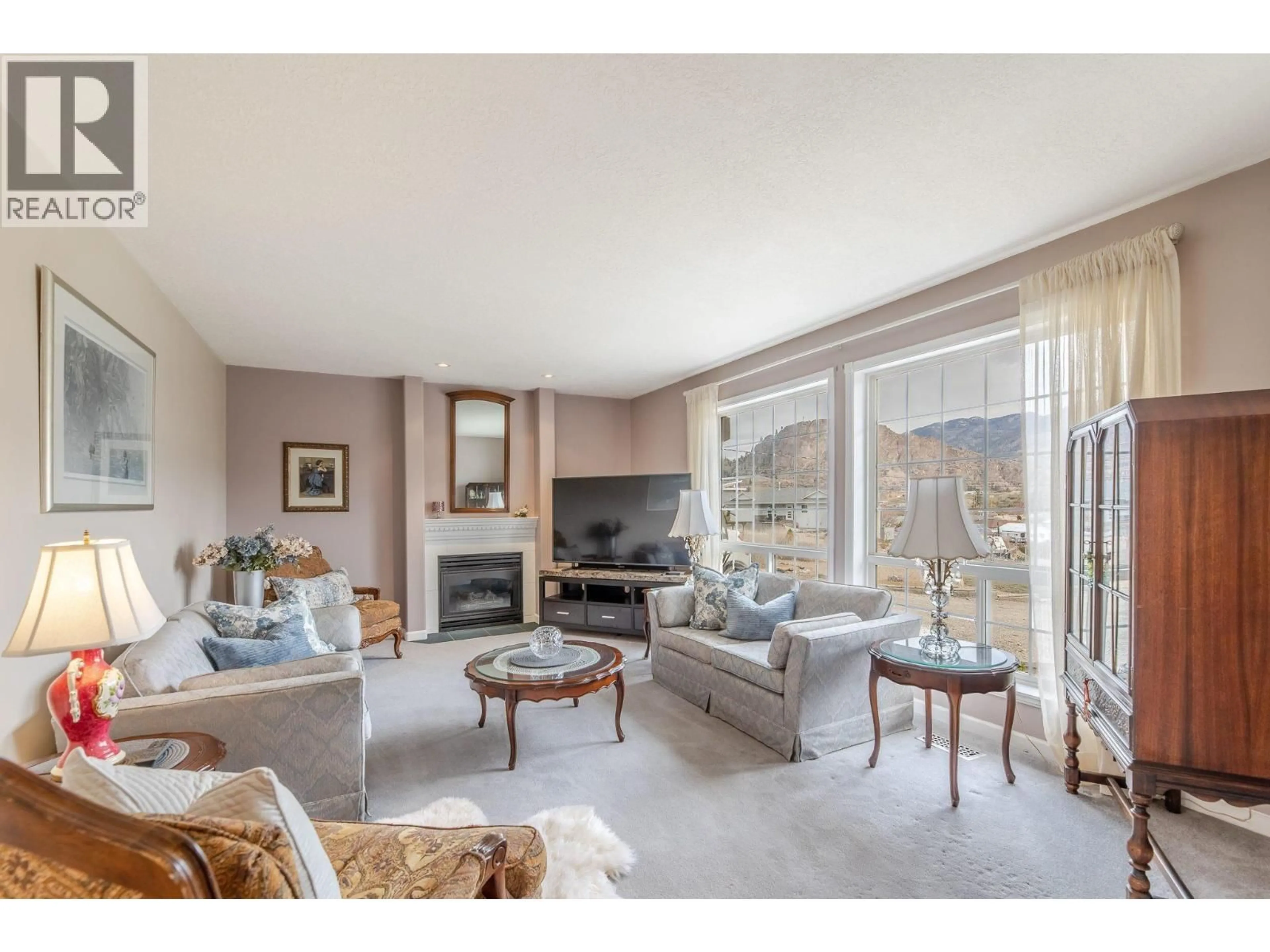 Living room with furniture, unknown for 36 - 1840 OLIVER RANCH ROAD, Okanagan Falls British Columbia V0H1R0