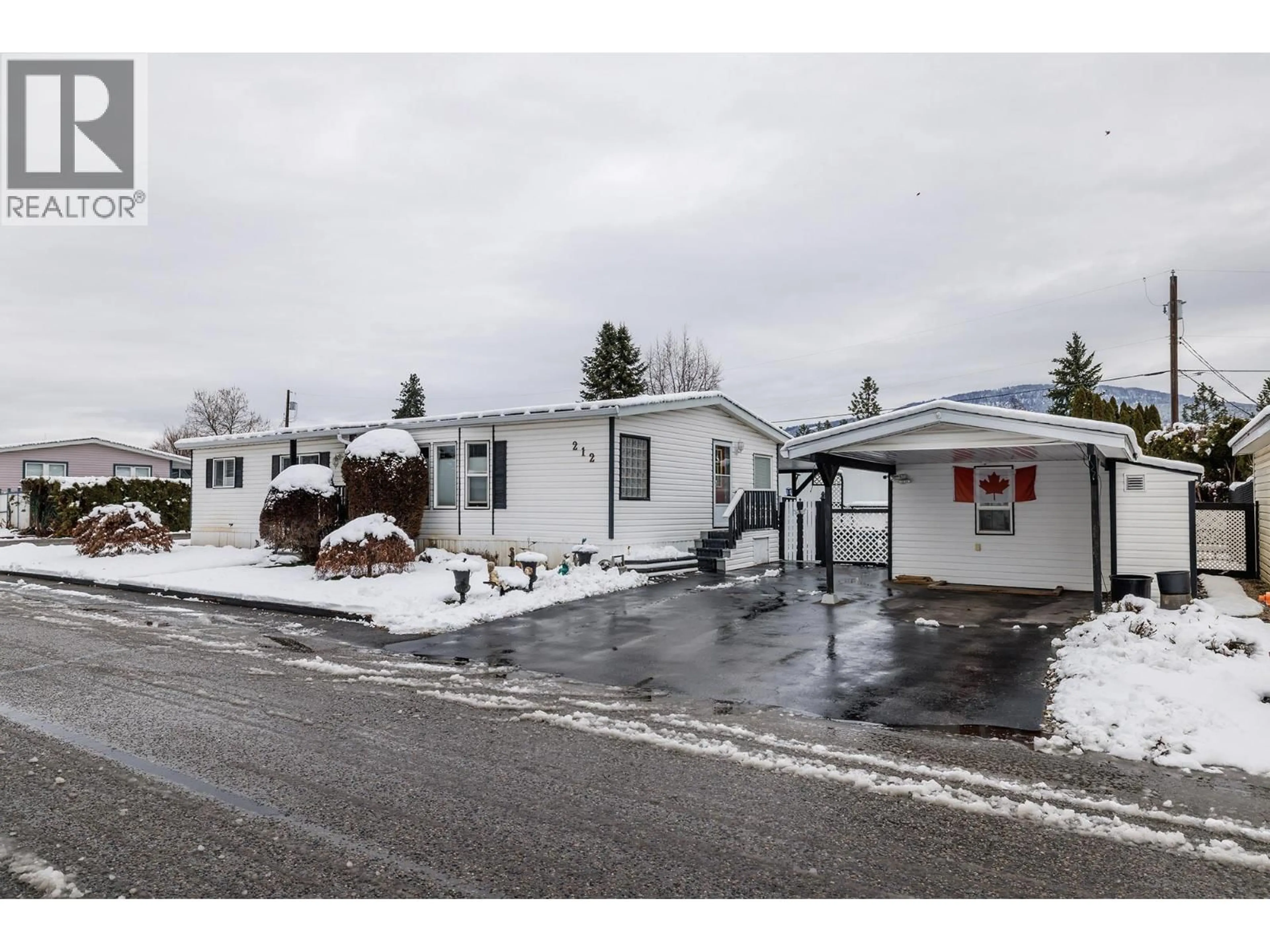 Unknown for 212 - 720 COMMONWEALTH ROAD, Kelowna British Columbia V4V1S1