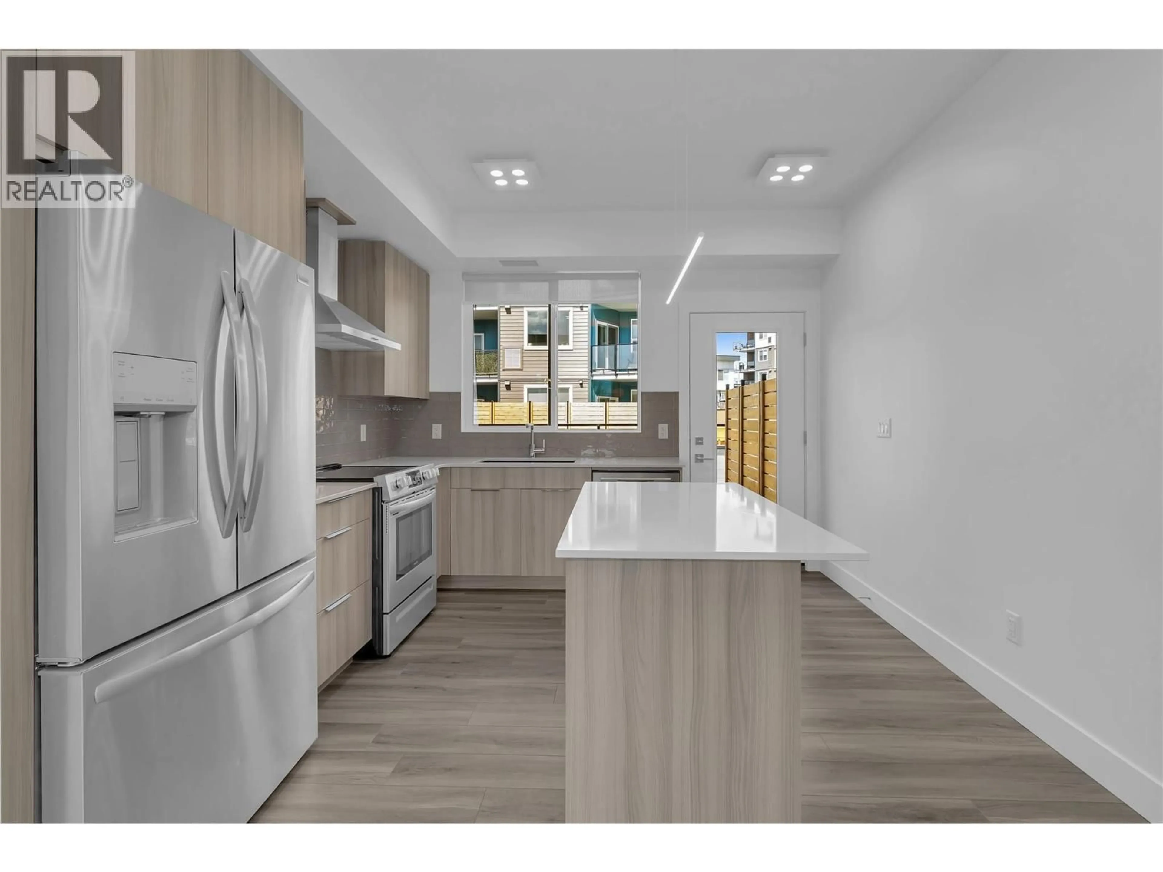 Unknown for 103C - 3642 MISSION SPRINGS DRIVE, Kelowna British Columbia V1W0E1