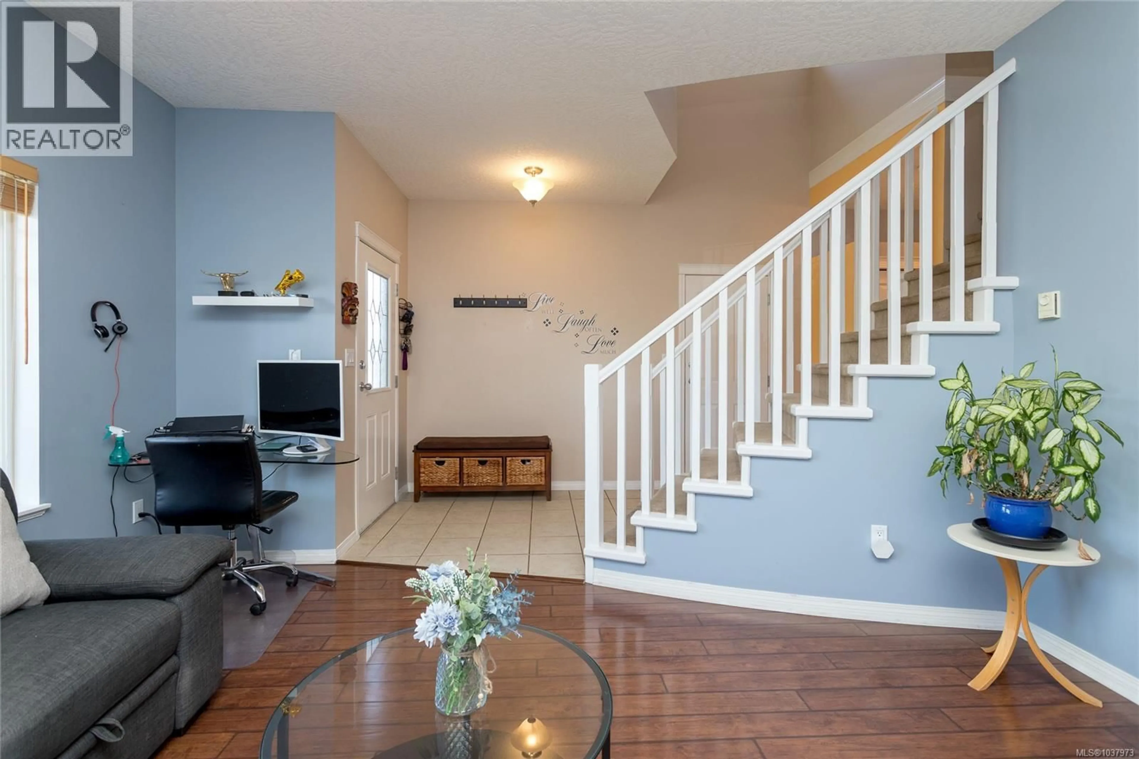 Unknown for 4021 BLACKBERRY LANE, Saanich British Columbia V8X5J4