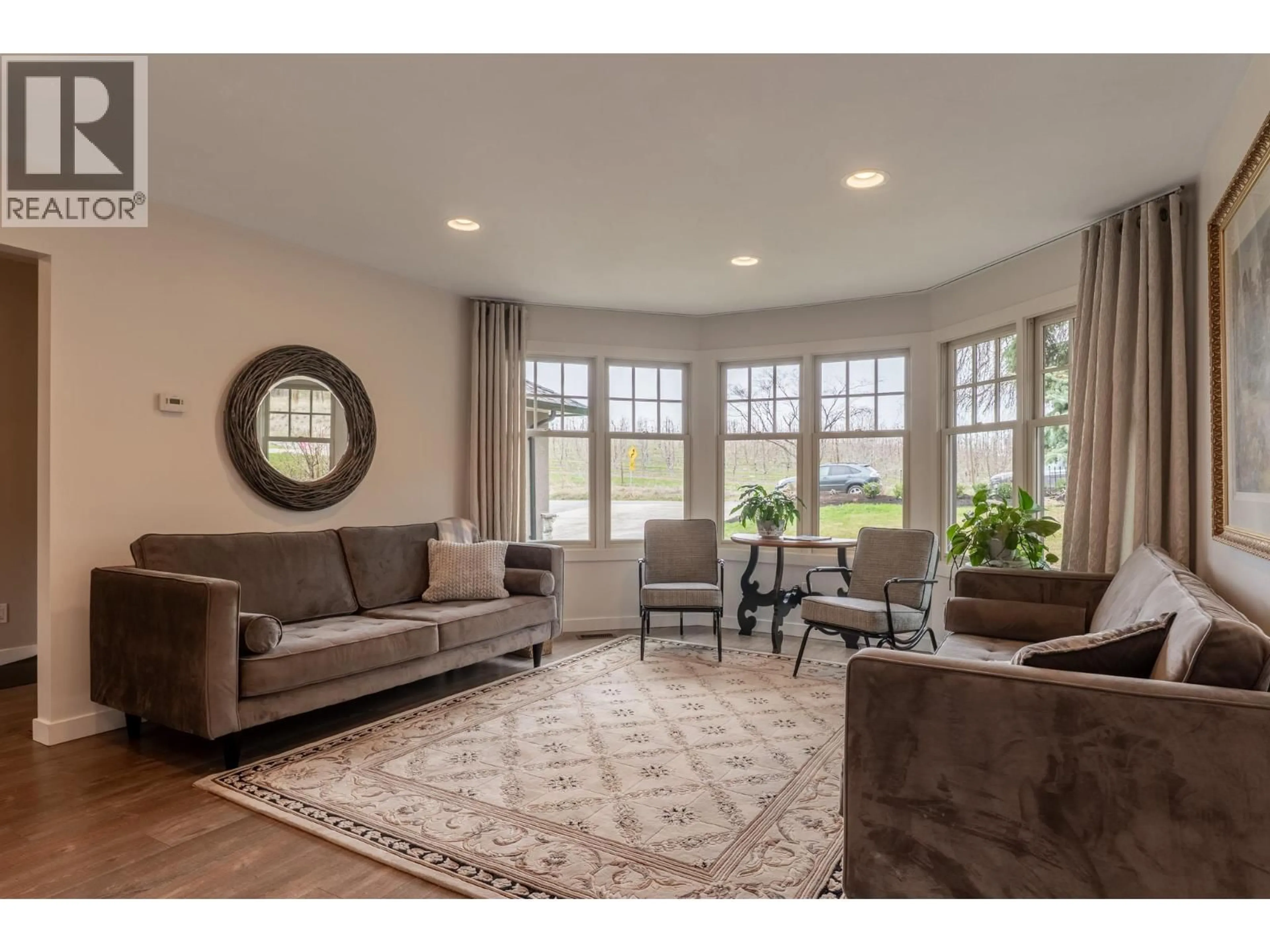 Living room with furniture, unknown for 3625 WATER ROAD, Kelowna British Columbia V1W4G2