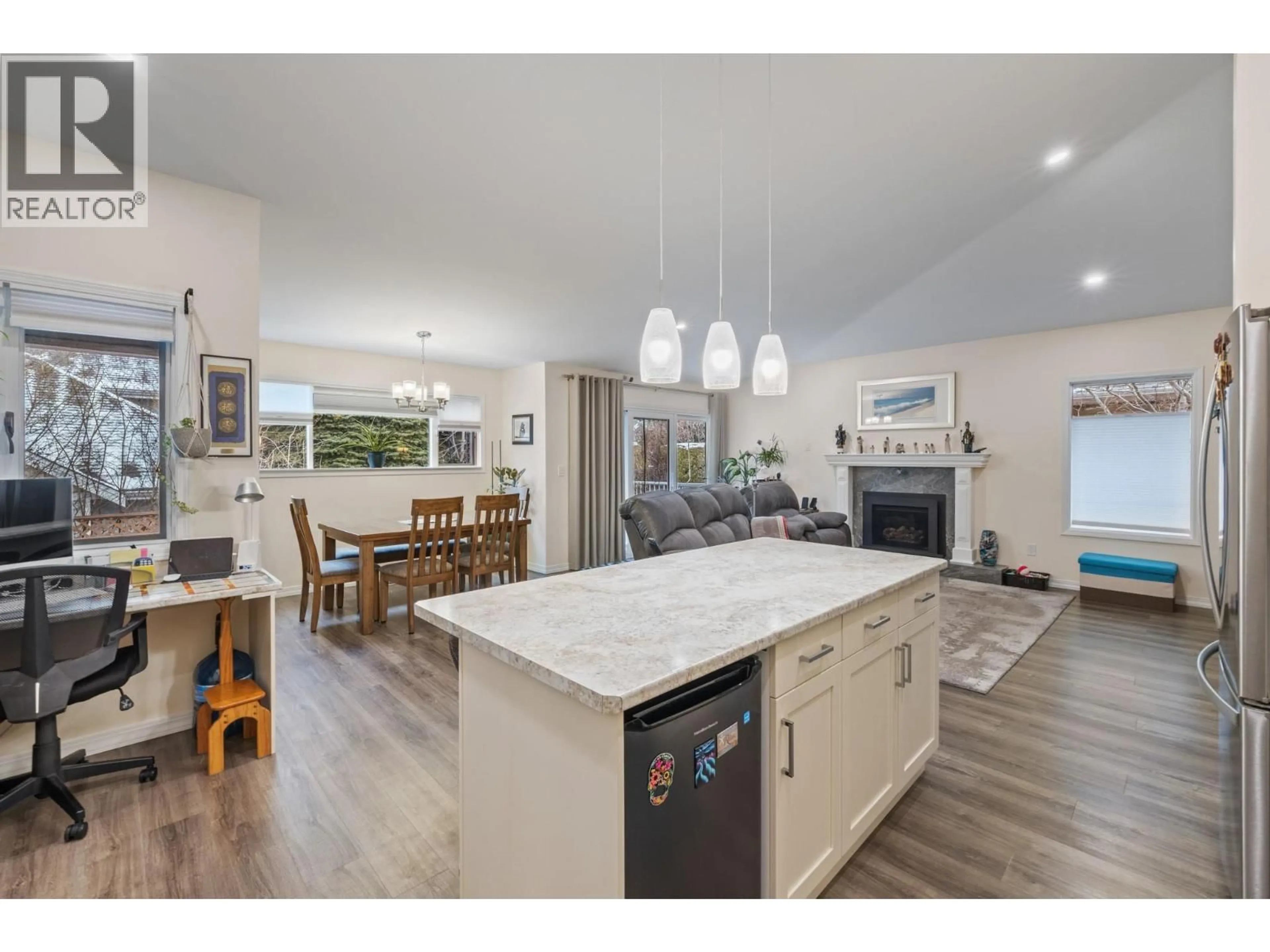 Open concept kitchen, unknown for 8 - 1873 PARKVIEW CRESCENT, Kelowna British Columbia V1X7G7
