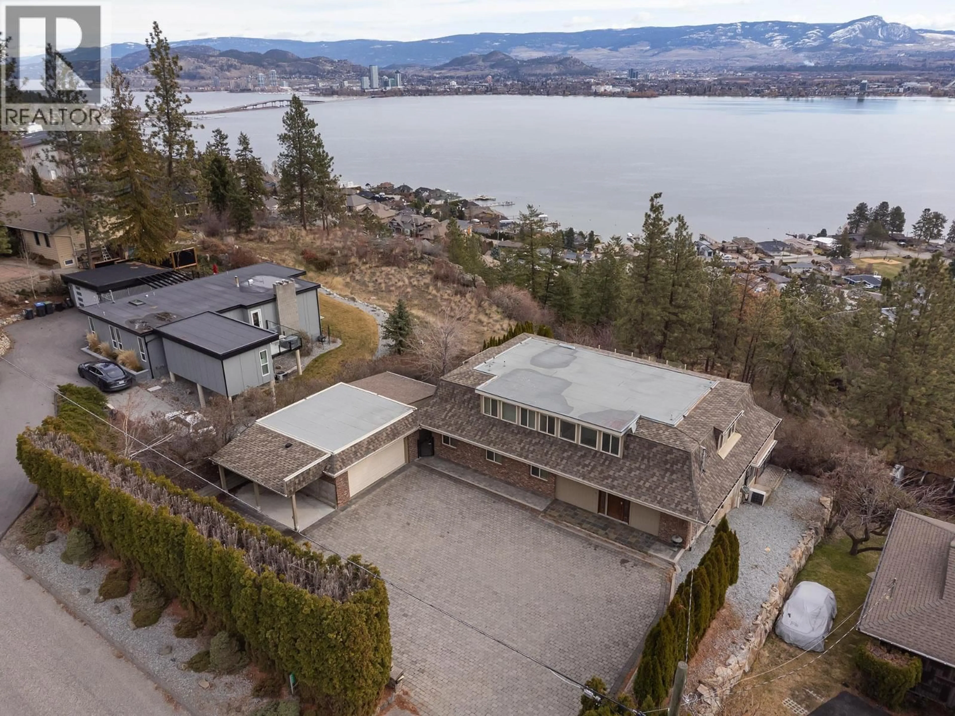A pic from outside/outdoor area/front of a property/back of a property/a pic from drone, water/lake/river/ocean view for 2661 LAKERIDGE ROAD, West Kelowna British Columbia V1Z1Y1