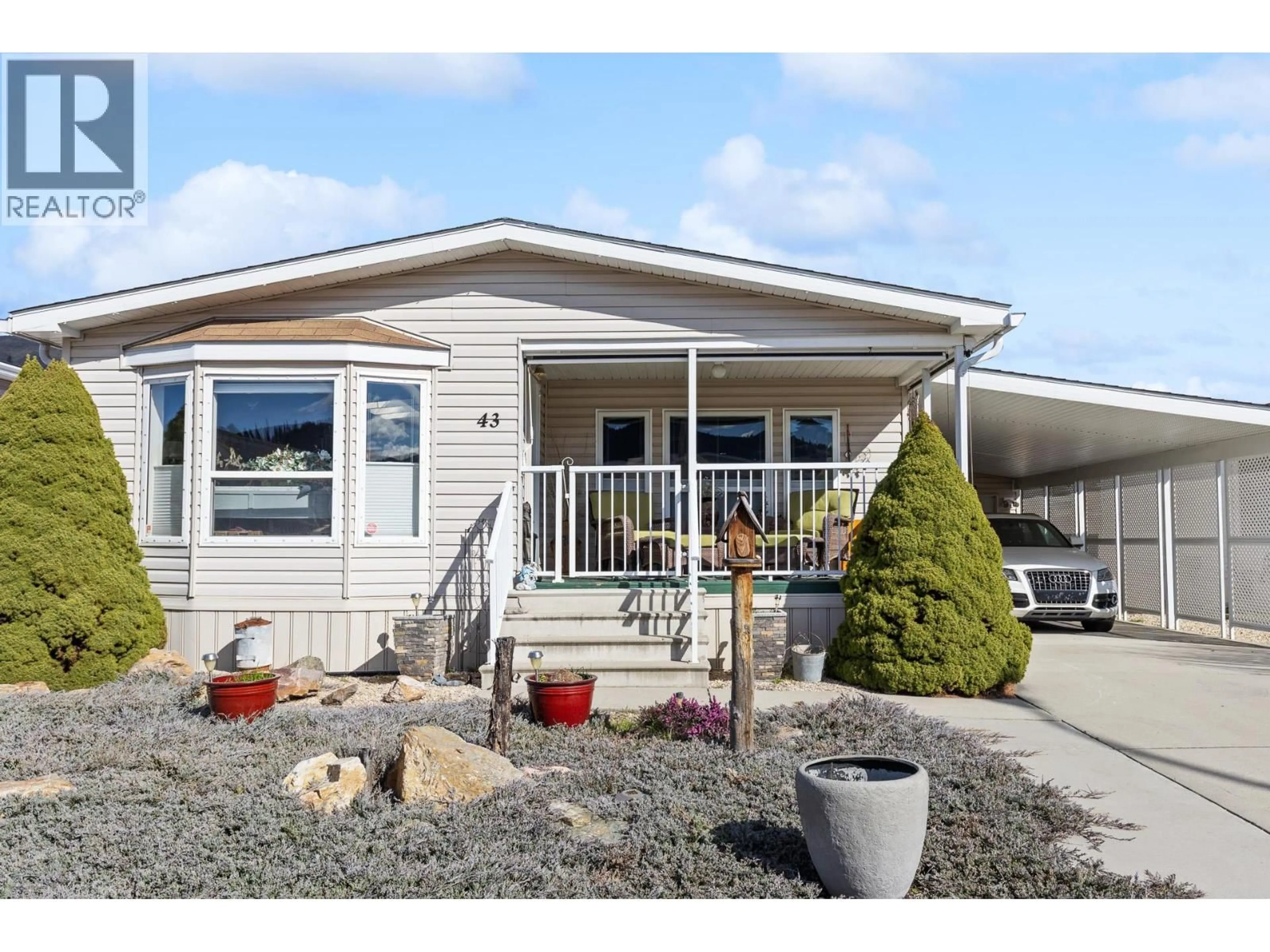 Home with vinyl exterior material, water/lake/river/ocean view for 43 - 6688 TRONSON ROAD, Vernon British Columbia V1H1R9
