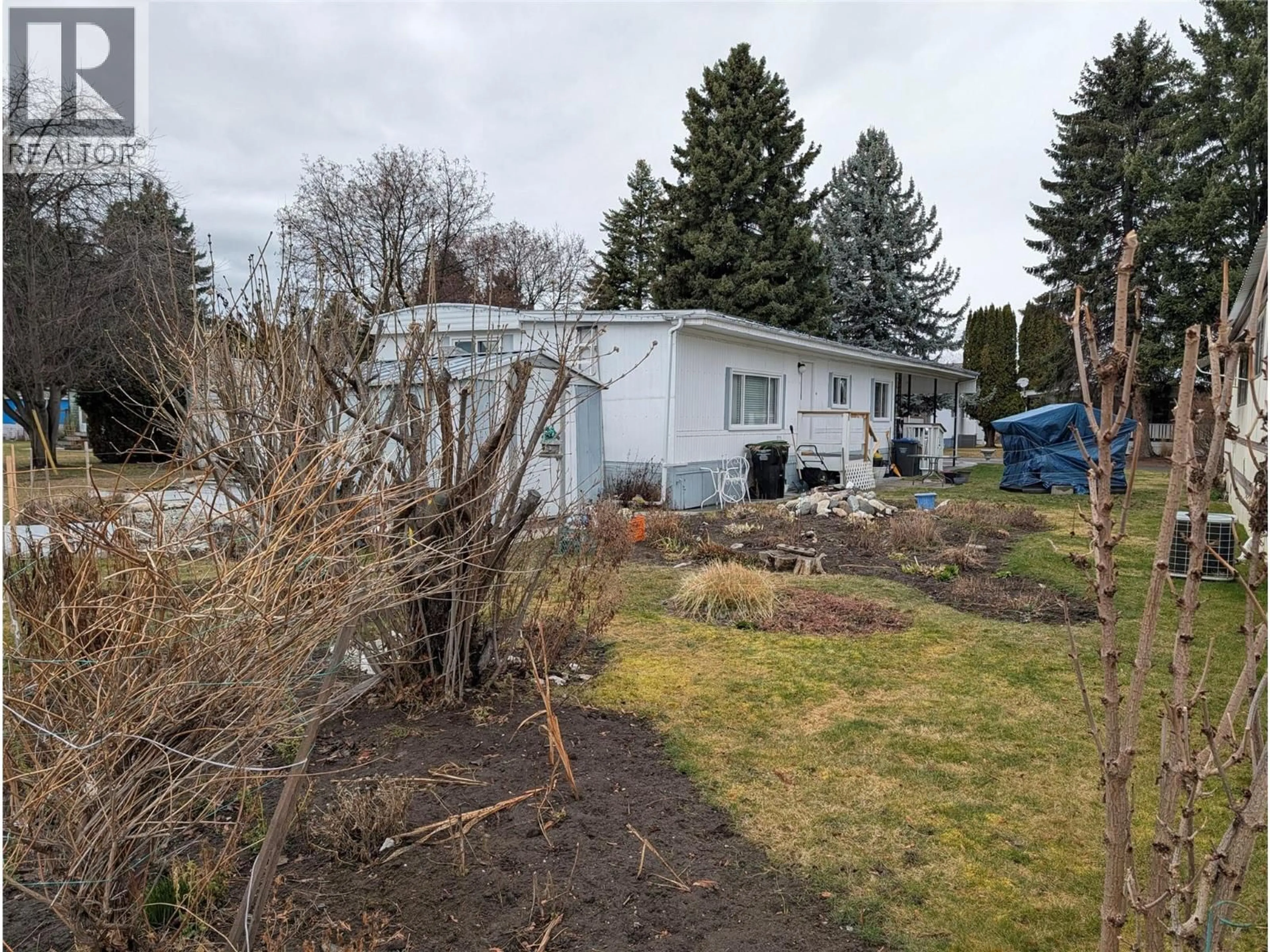 Unknown for 101 - 3535 CASORSO ROAD, Kelowna British Columbia V1W3E1