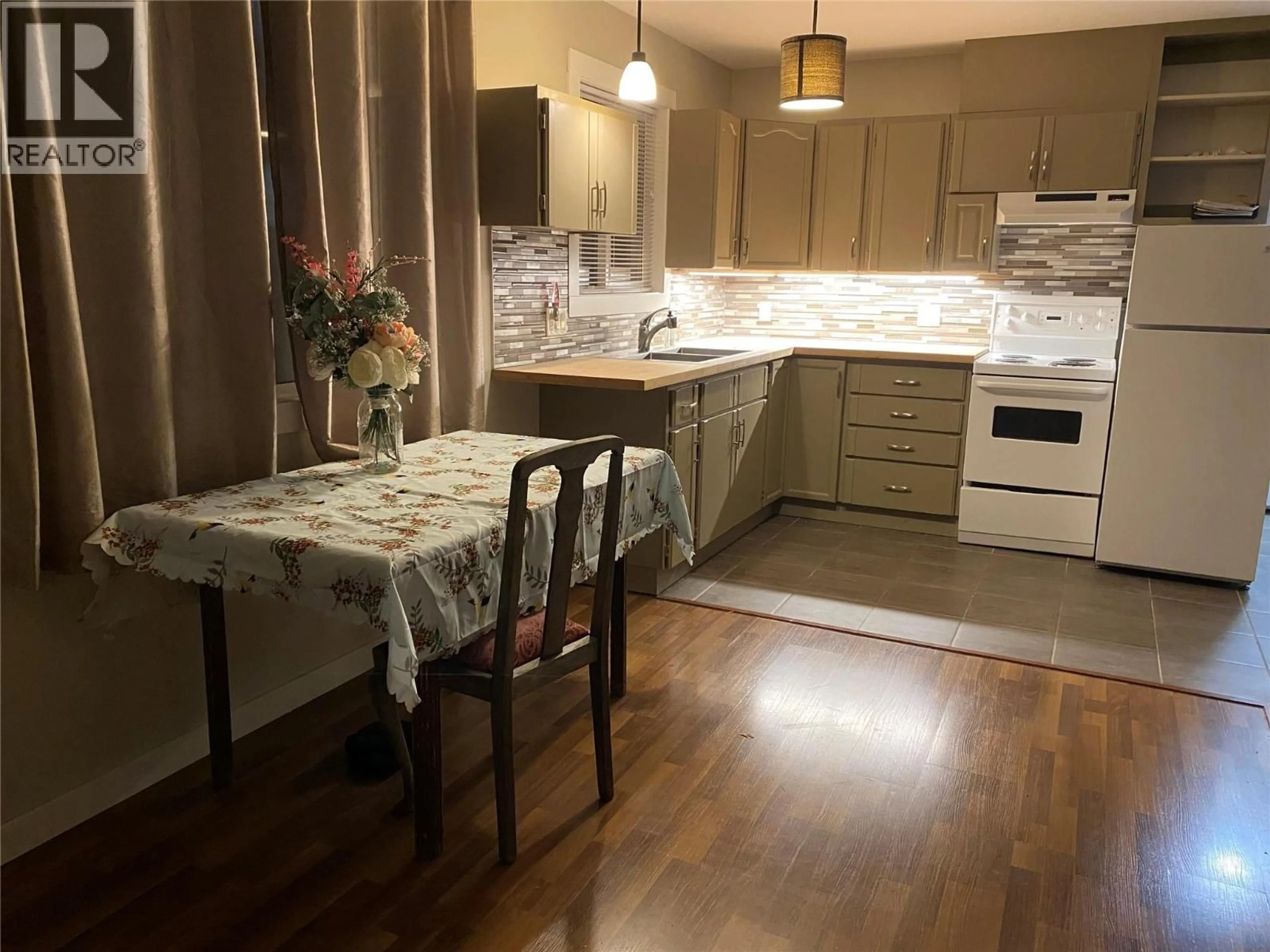 Standard kitchen, wood/laminate floor for 311 COULTHARD ROAD, Cawston British Columbia V0X1C1