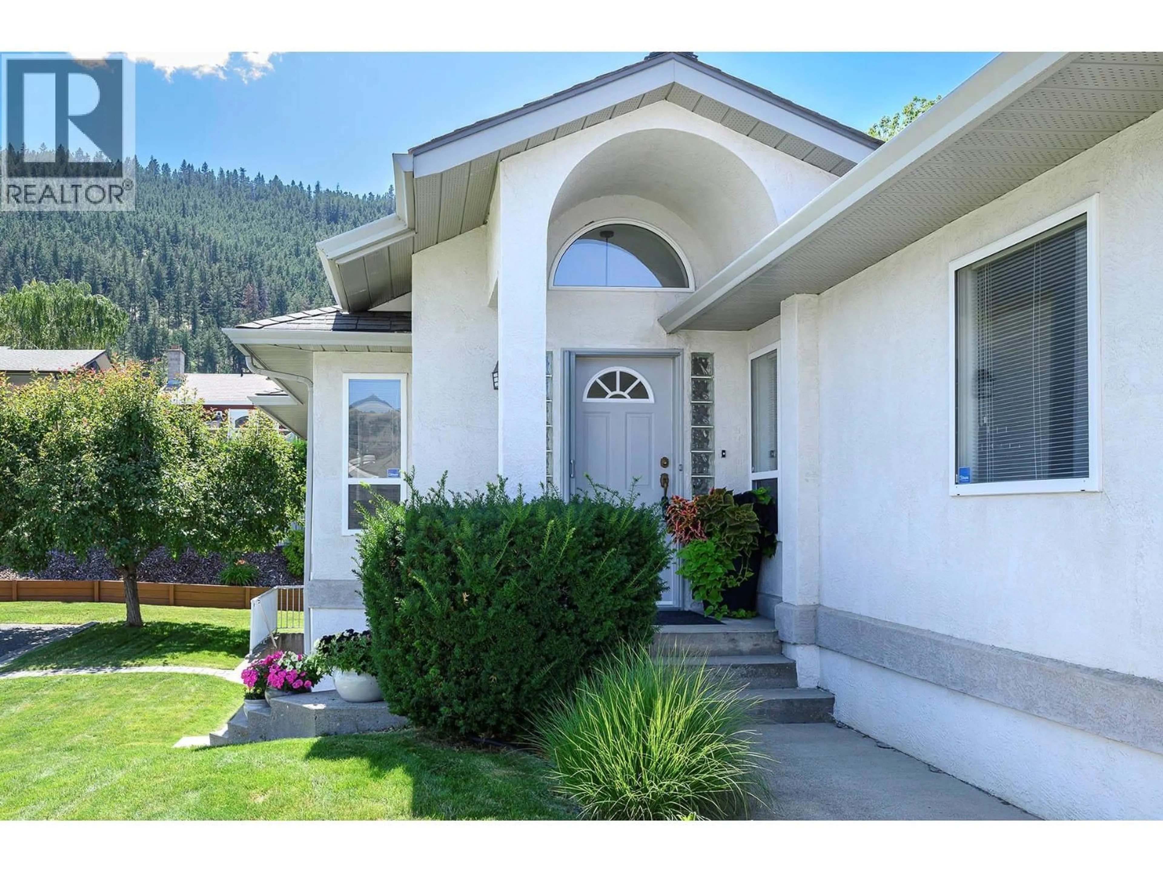 Home with vinyl exterior material, mountain view for 11 - 1350 FINLAY AVENUE, Kamloops British Columbia V2E2N3